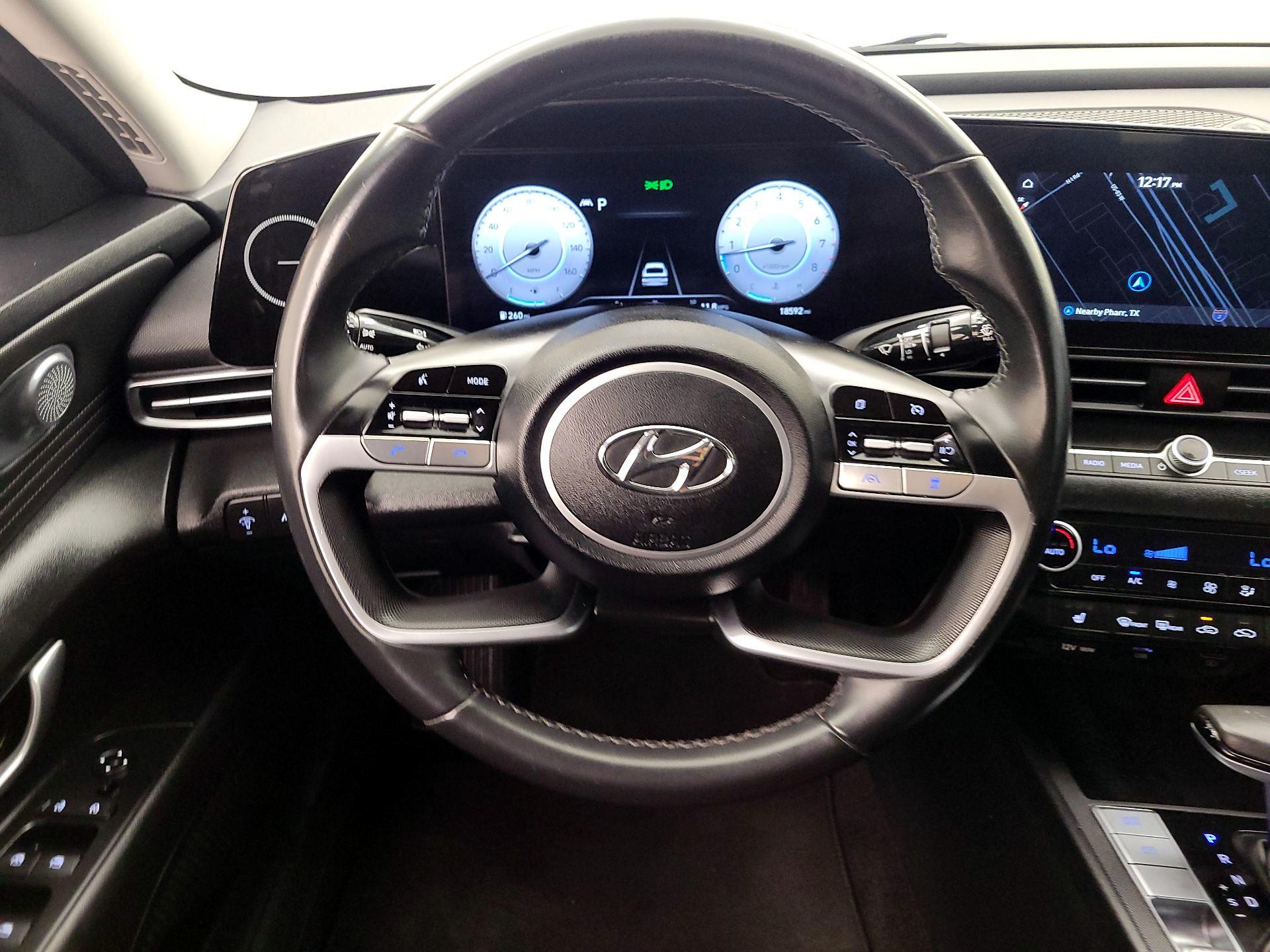 Thumbnail: 2023 Hyundai Elantra - 10