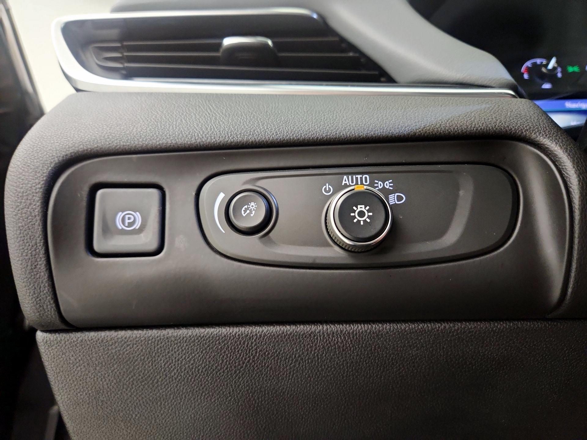 Thumbnail: 2021 Buick Enclave - 13