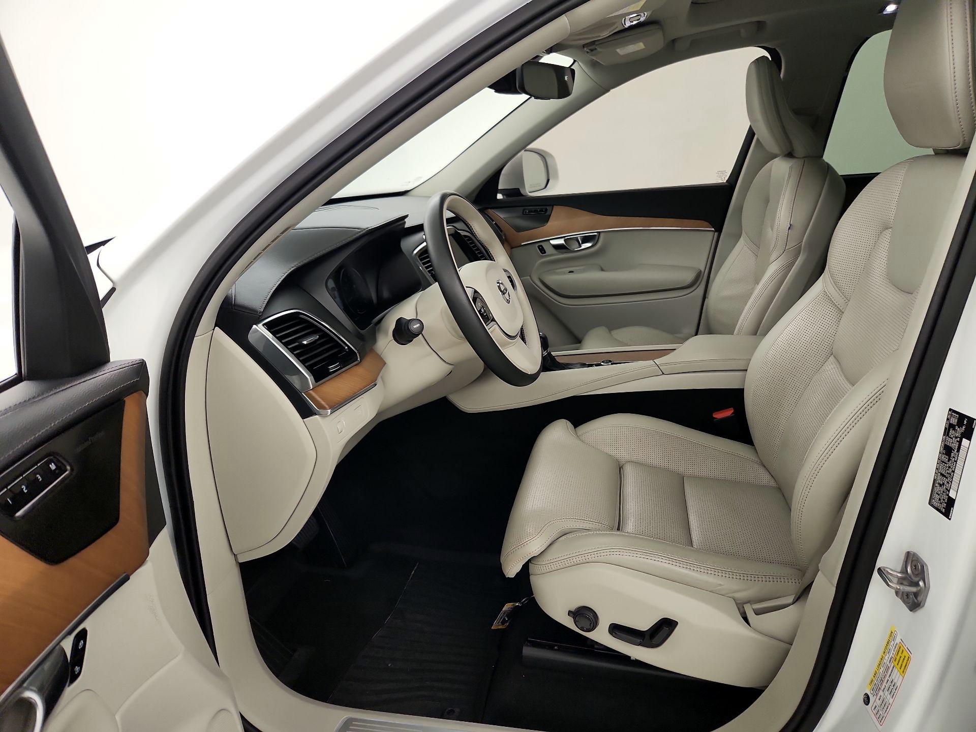Thumbnail: 2019 Volvo XC90 - 11
