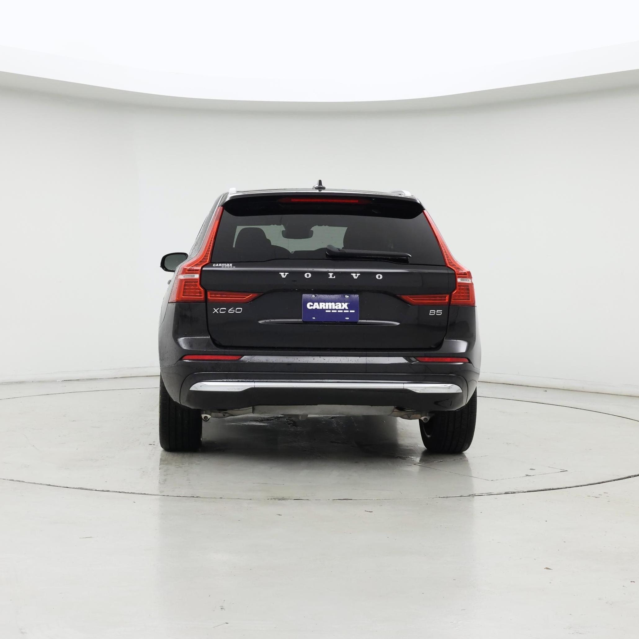 Thumbnail: 2022 Volvo XC60 - 6
