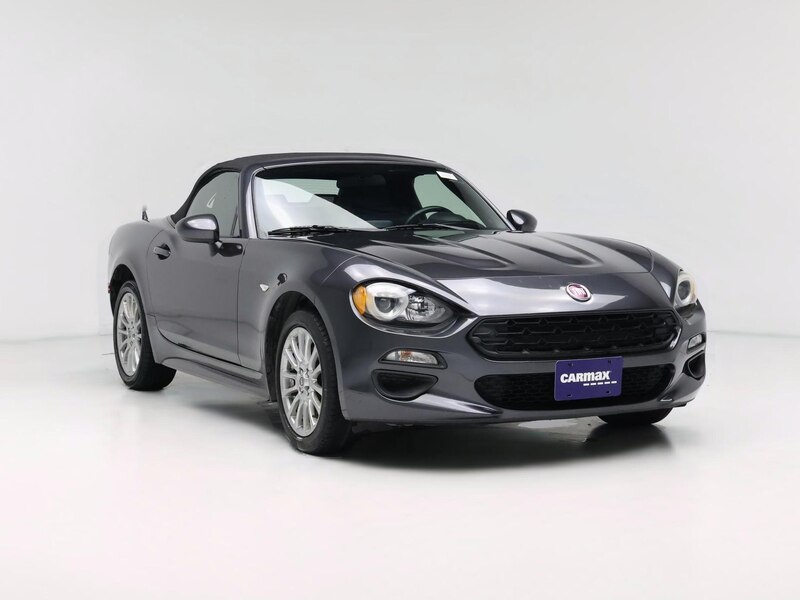 2017 Fiat 124 Spider Classica -
                  Austin, TX