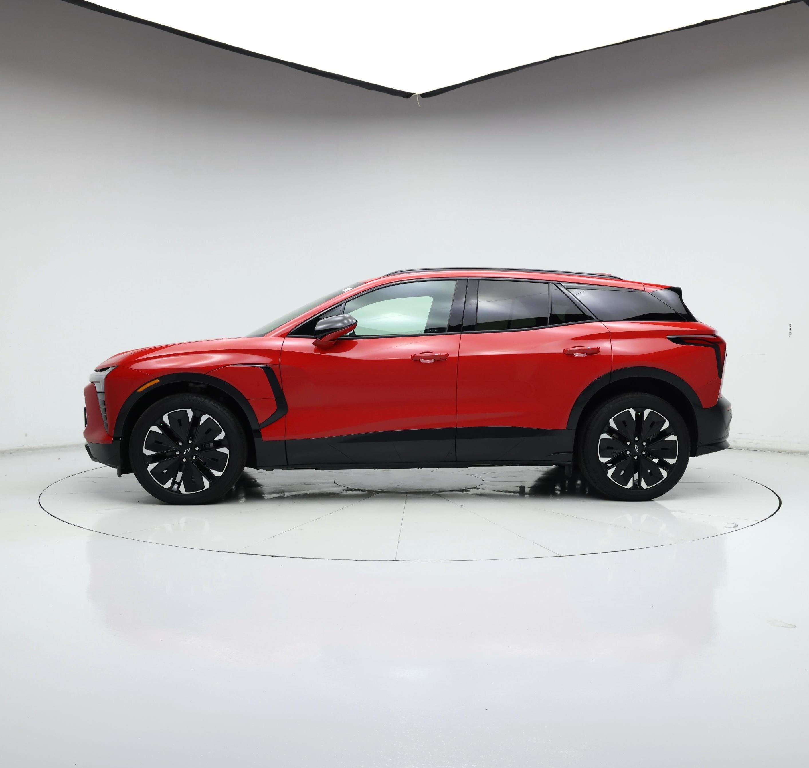 Thumbnail: 2024 Chevrolet Blazer EV - 3