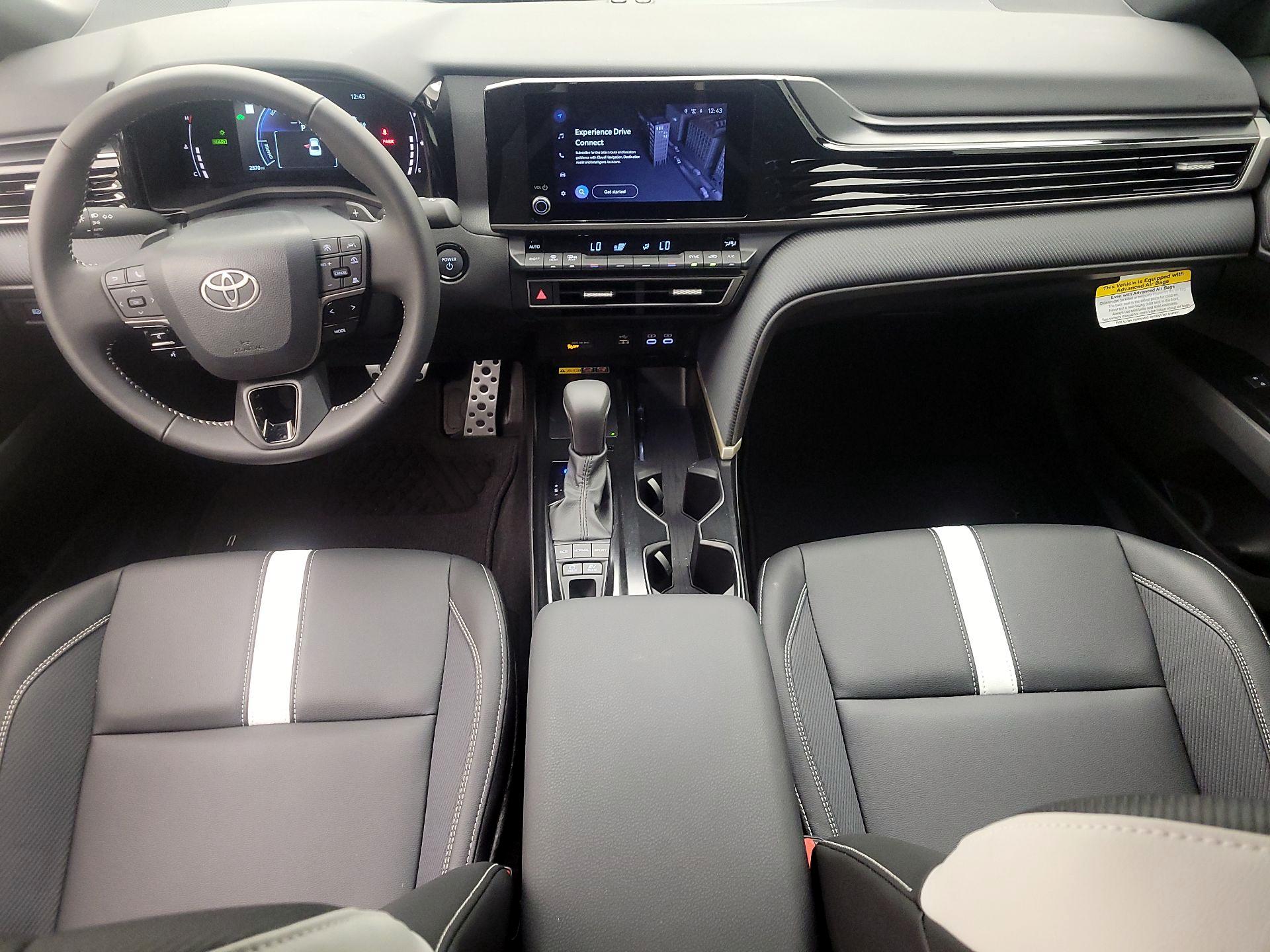 Thumbnail: 2025 Toyota Camry - 9