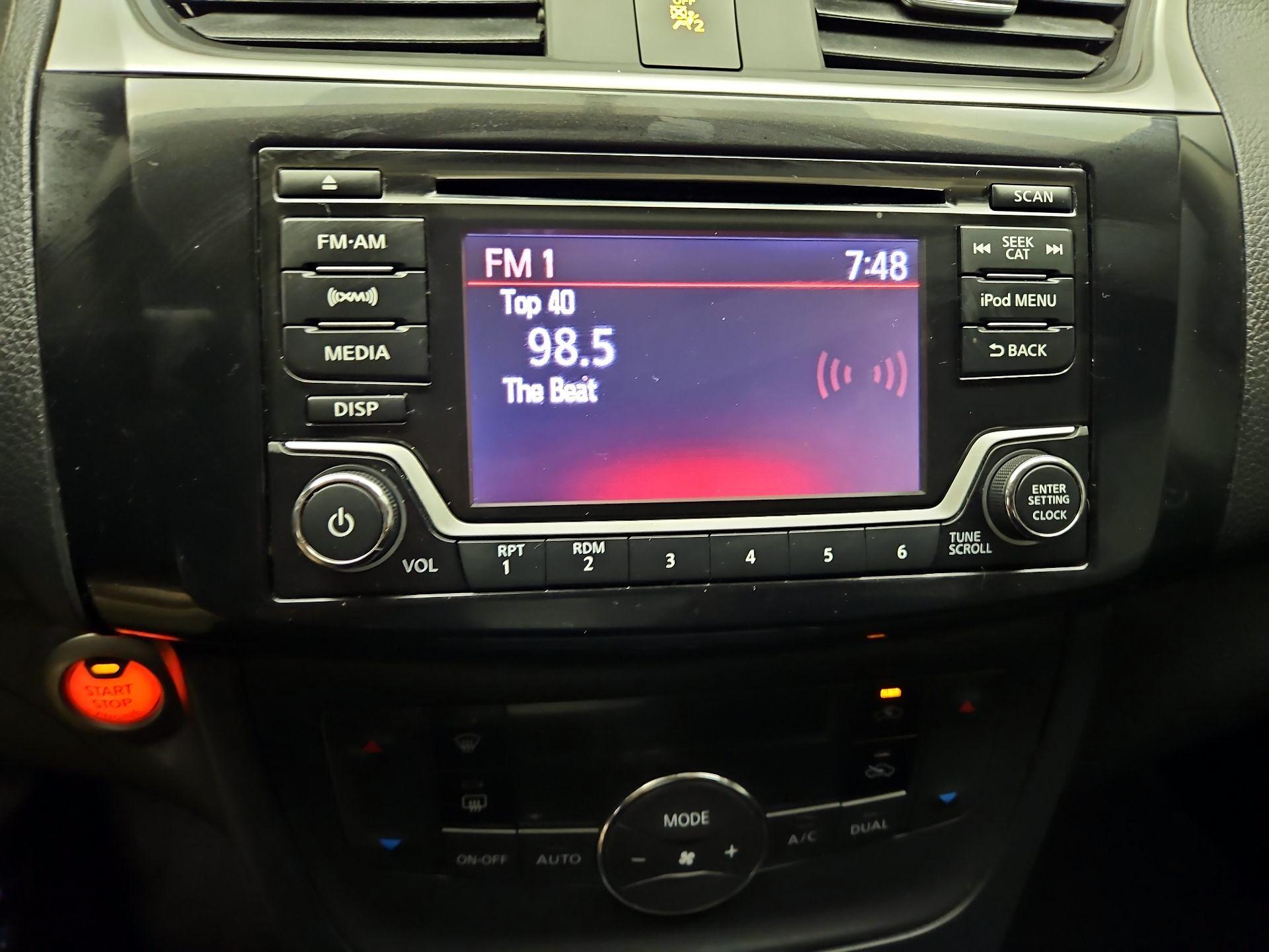 Thumbnail: 2018 Nissan Sentra - 15