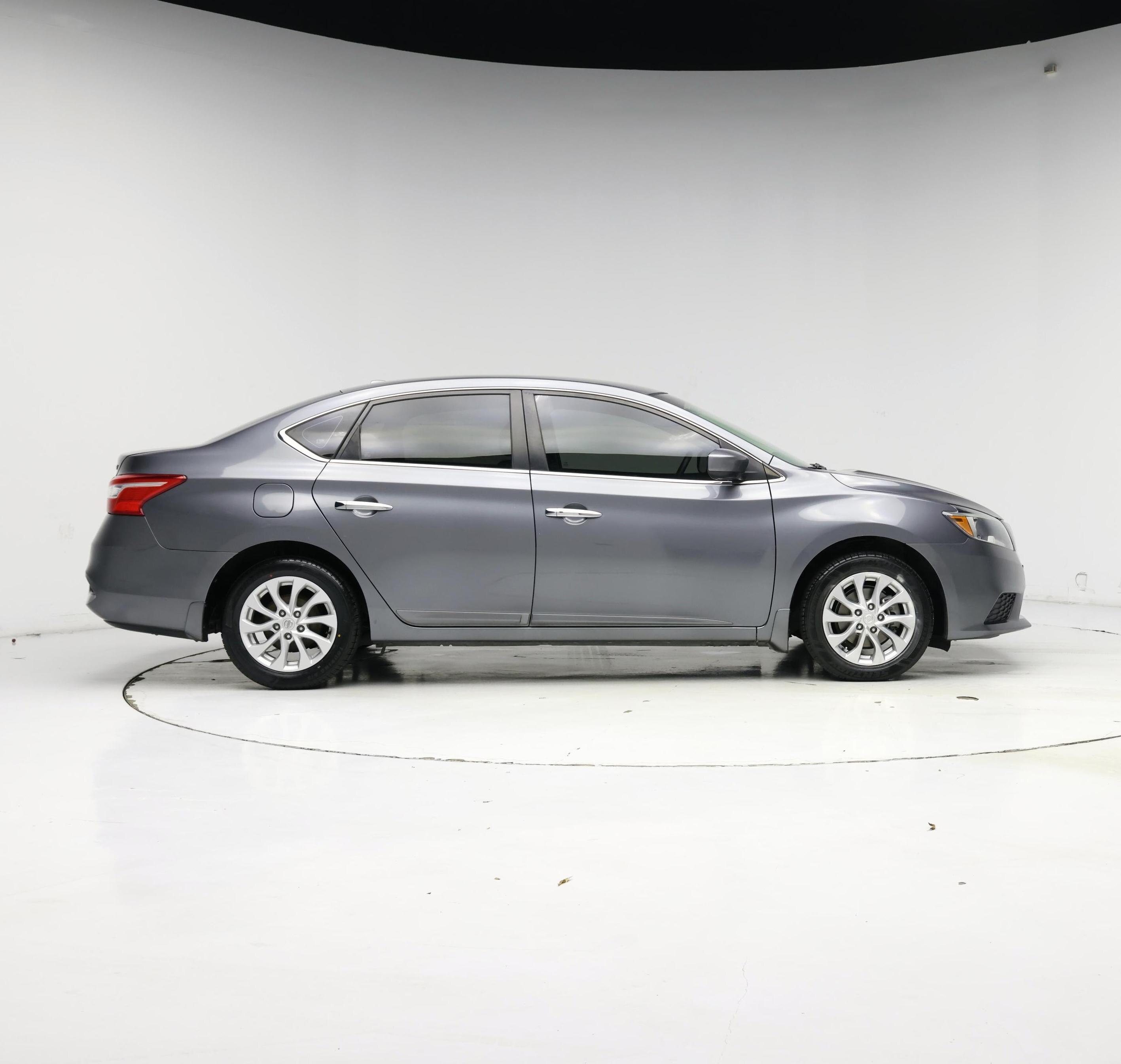 Thumbnail: 2018 Nissan Sentra - 7