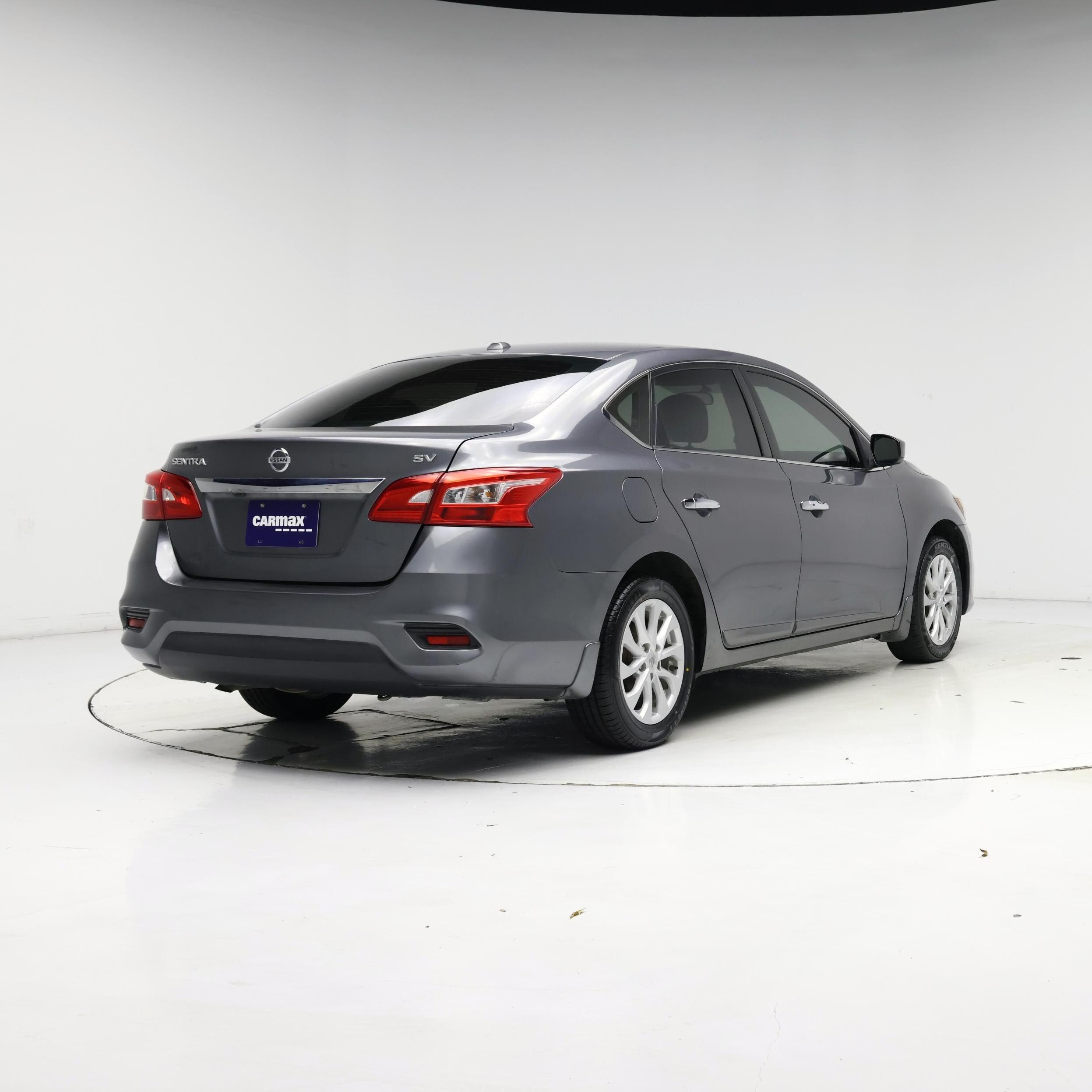 Thumbnail: 2018 Nissan Sentra - 8