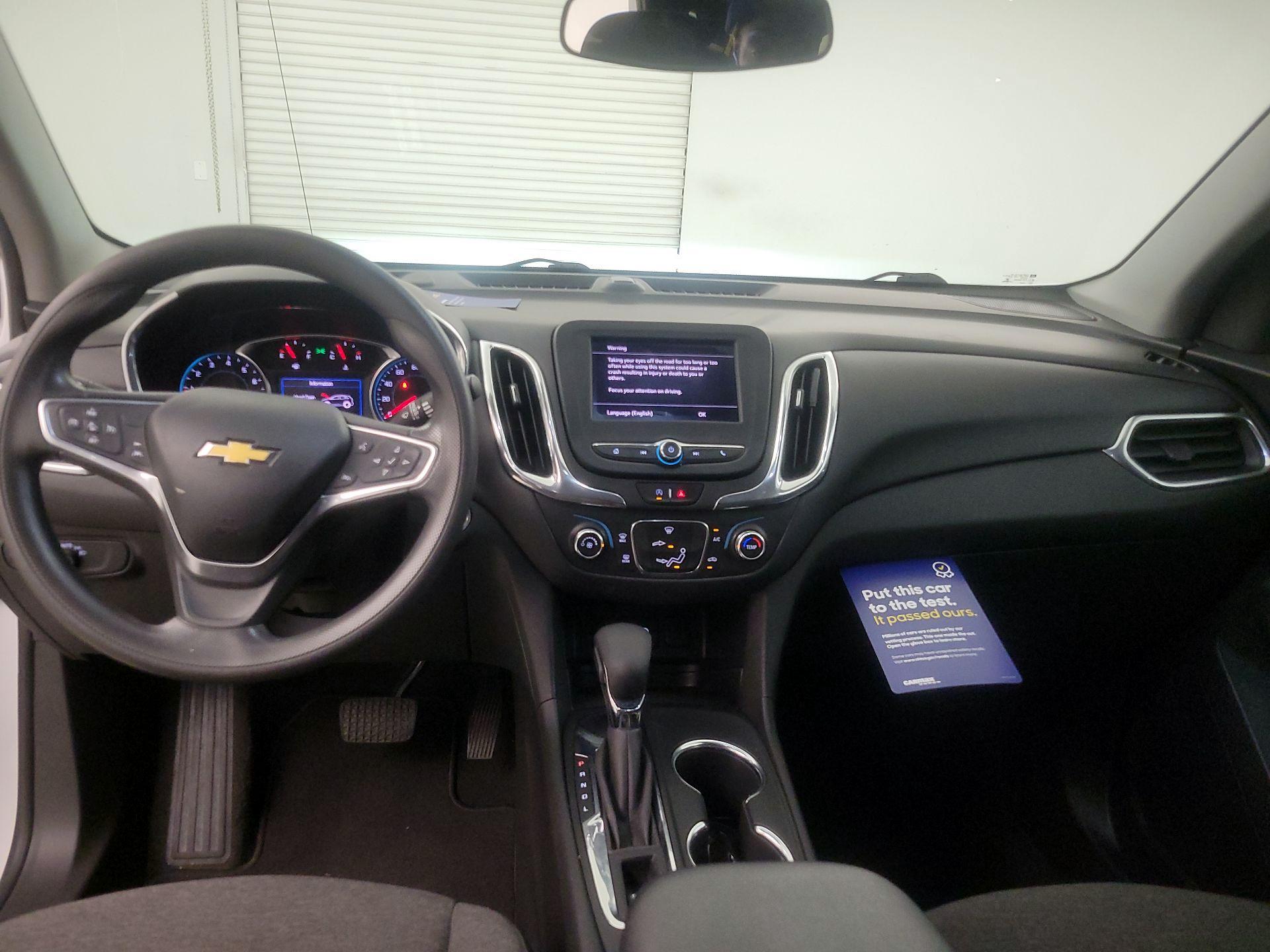 Thumbnail: 2022 Chevrolet Equinox - 9