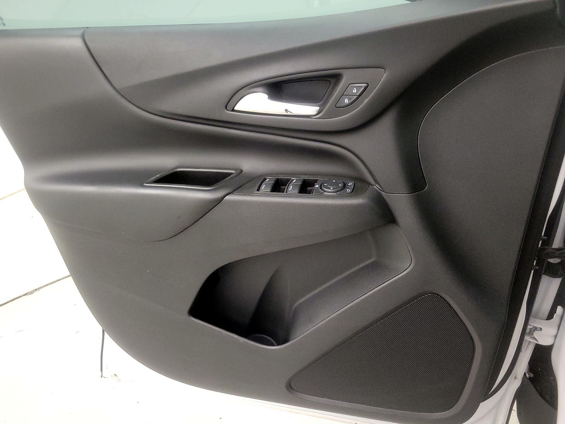 Thumbnail: 2022 Chevrolet Equinox - 12