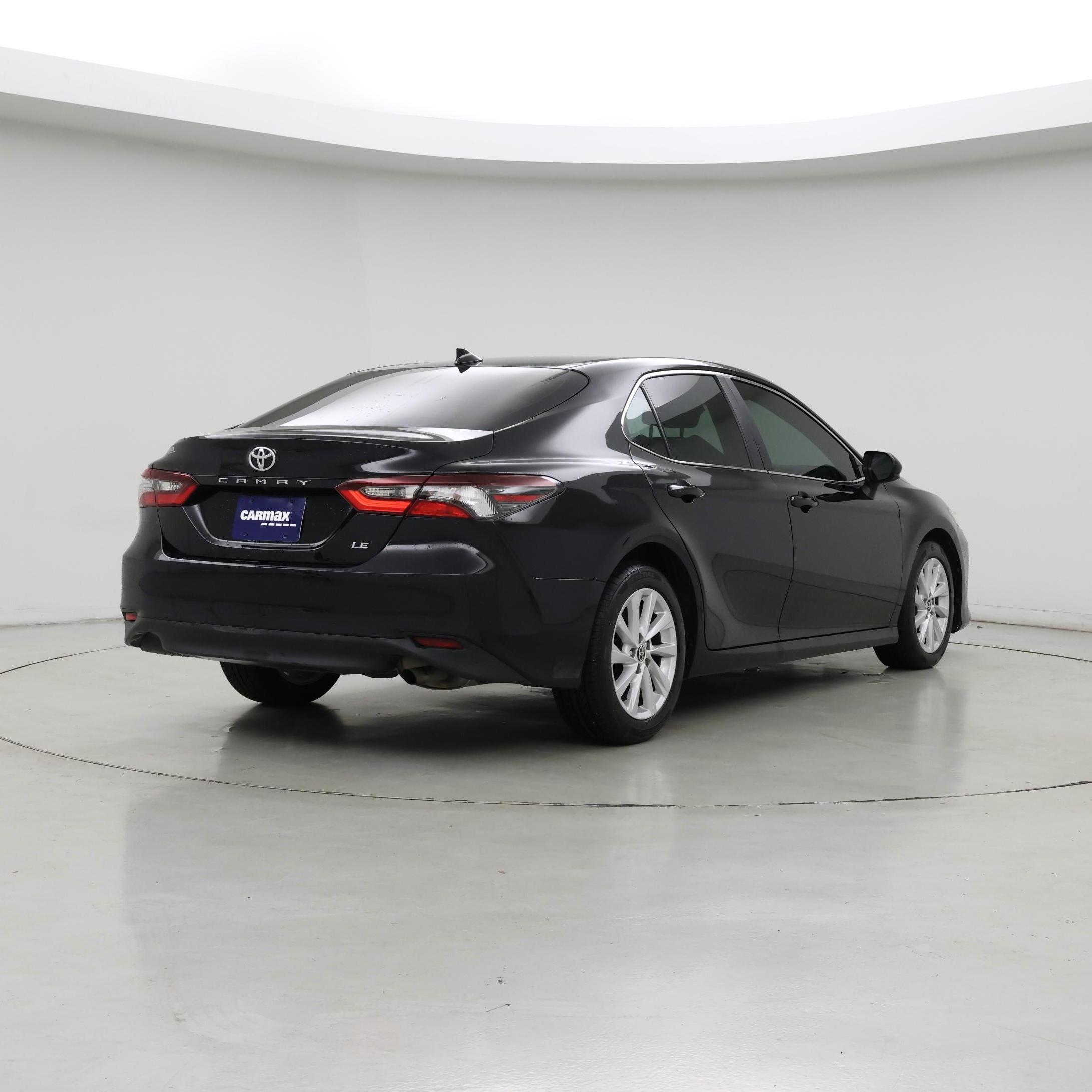 Thumbnail: 2023 Toyota Camry - 8