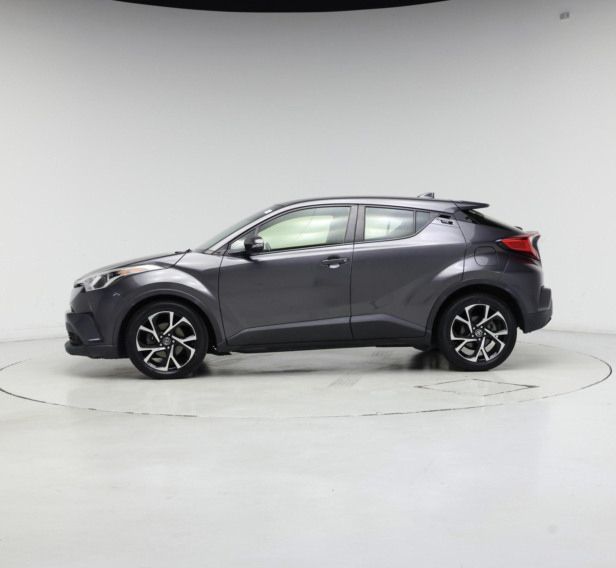 Thumbnail: 2018 Toyota C-HR - 3