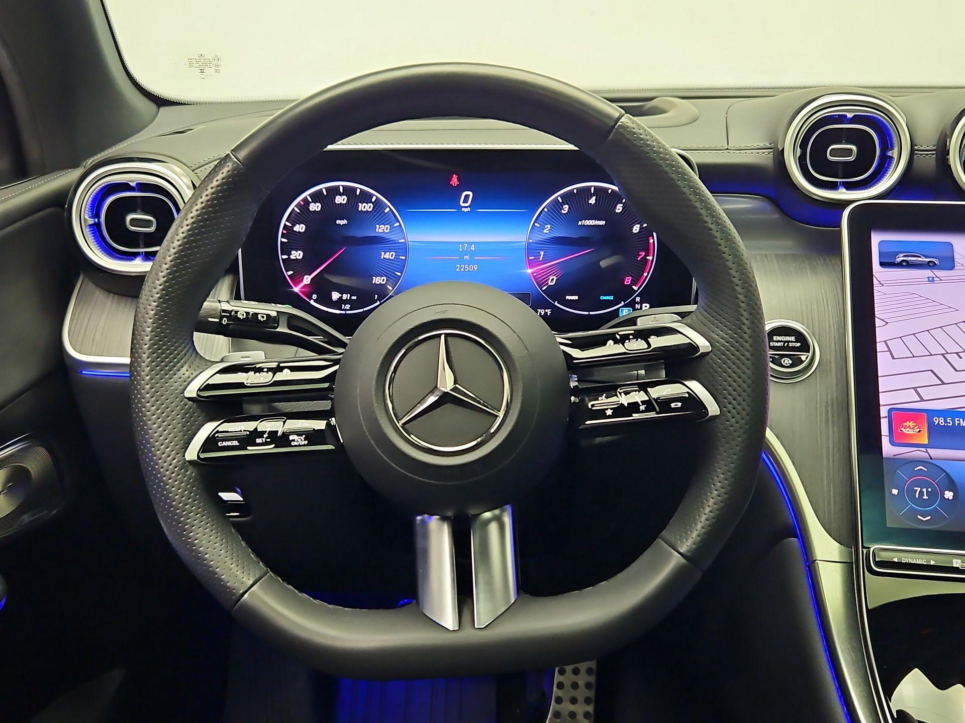 Thumbnail: 2023 Mercedes-Benz GLC - 10