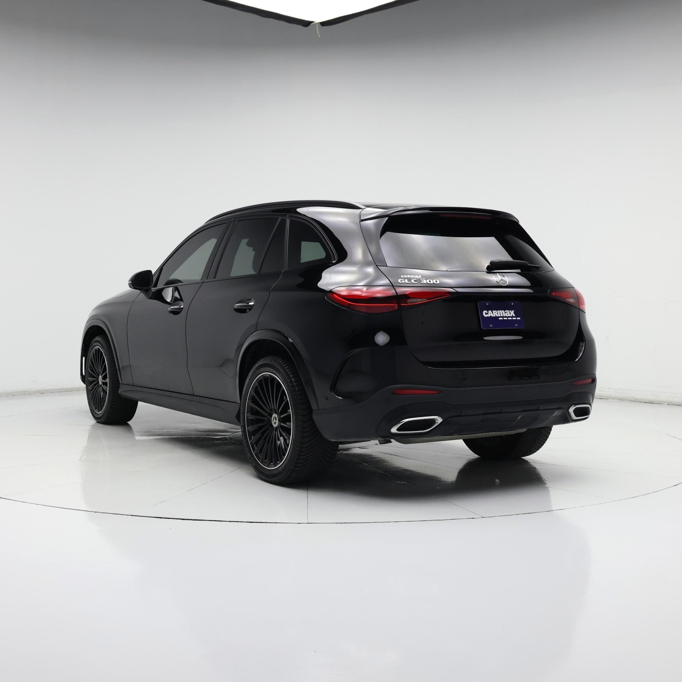 Thumbnail: 2023 Mercedes-Benz GLC - 2