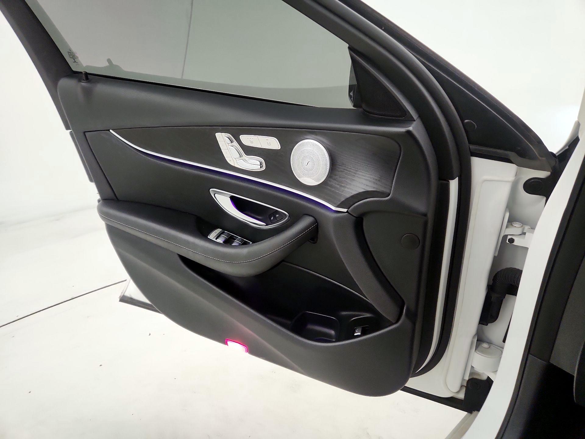 Thumbnail: 2019 Mercedes-Benz E-Class - 13