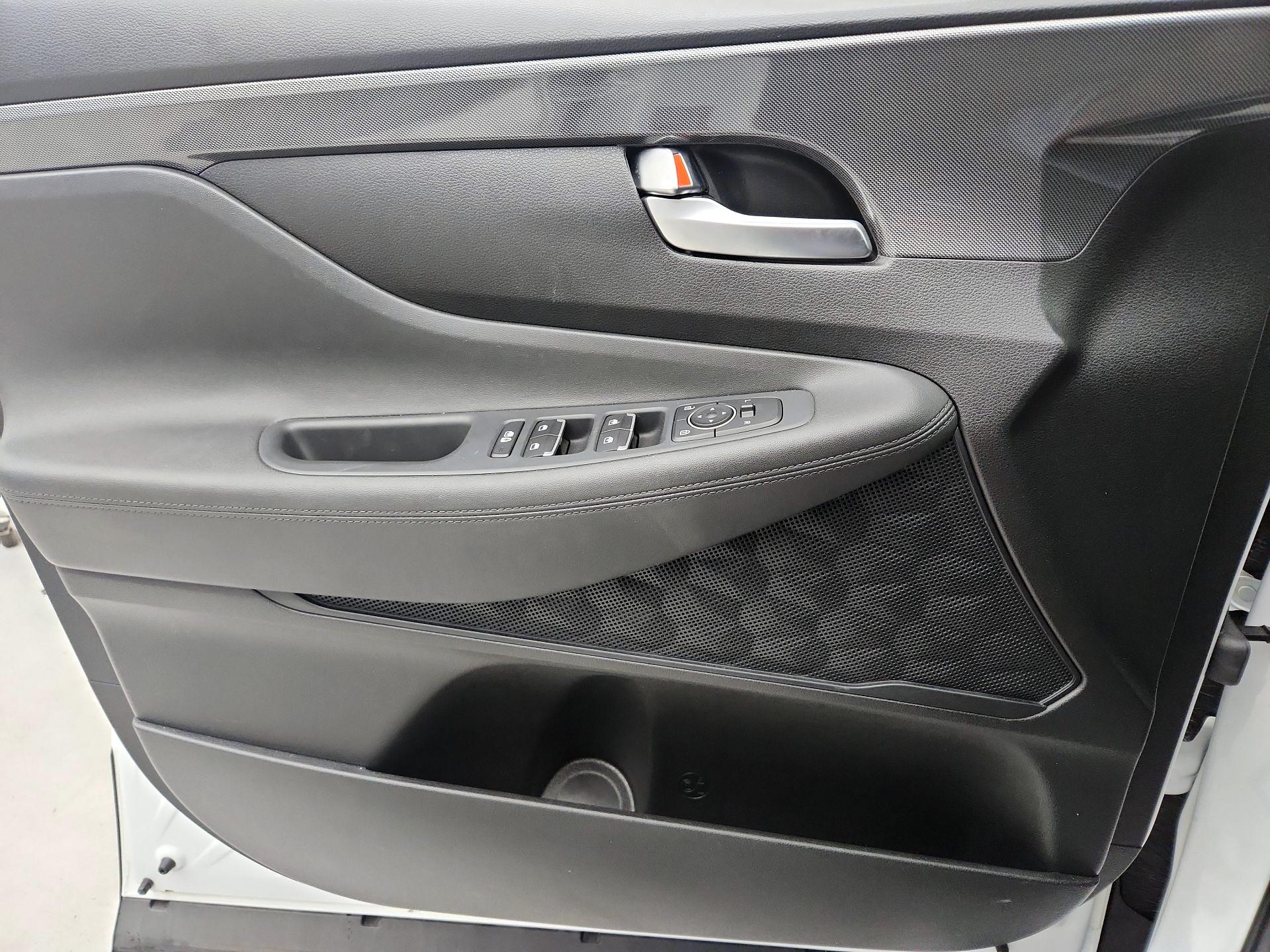 Thumbnail: 2023 Hyundai Santa Fe - 12