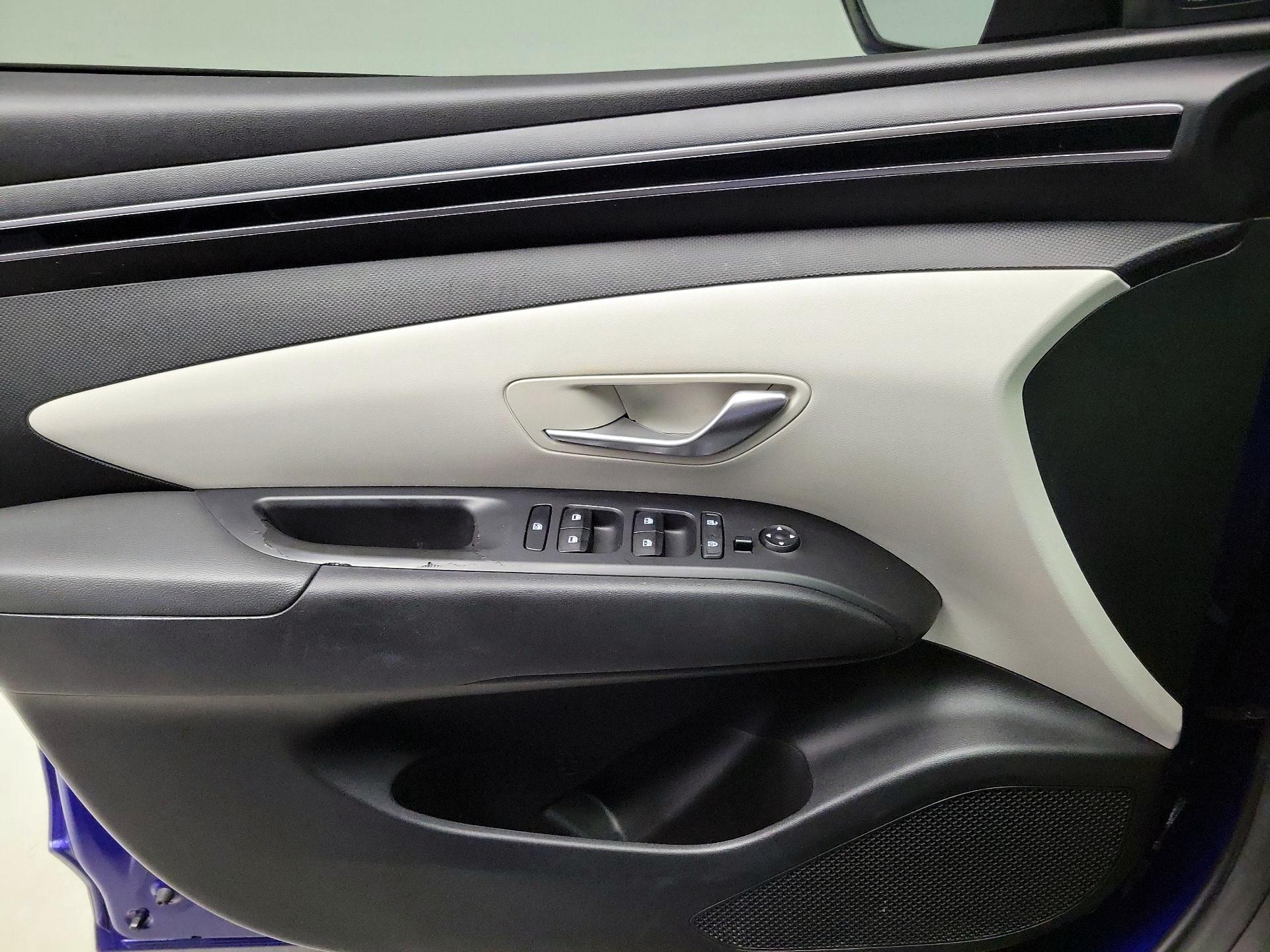 Thumbnail: 2022 Hyundai Tucson - 12