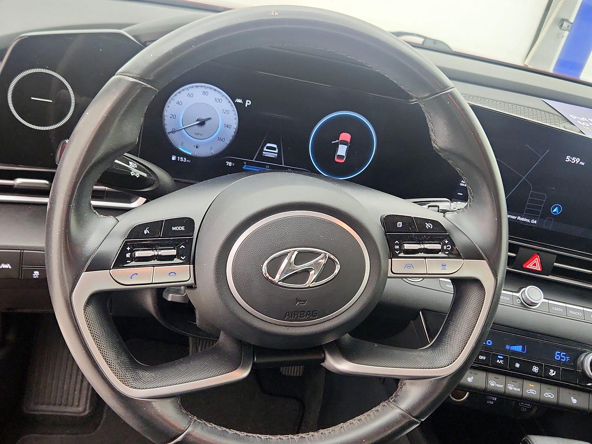Thumbnail: 2023 Hyundai Elantra - 10