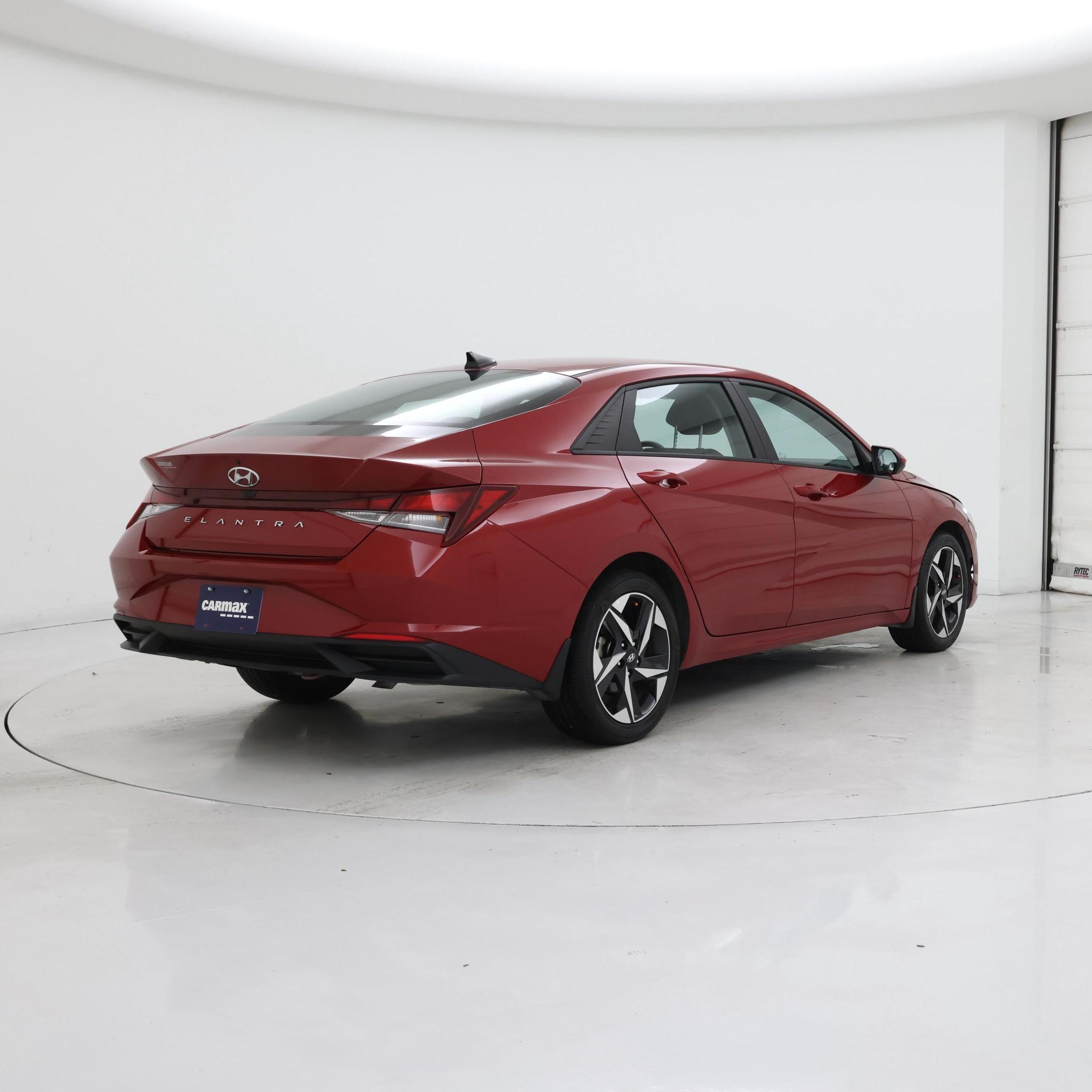 Thumbnail: 2023 Hyundai Elantra - 8