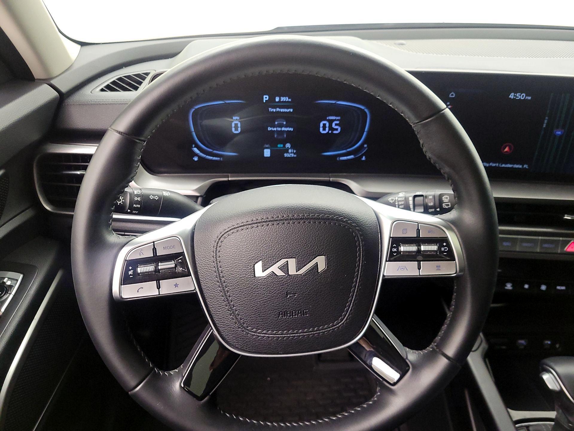 Thumbnail: 2024 Kia Telluride - 10