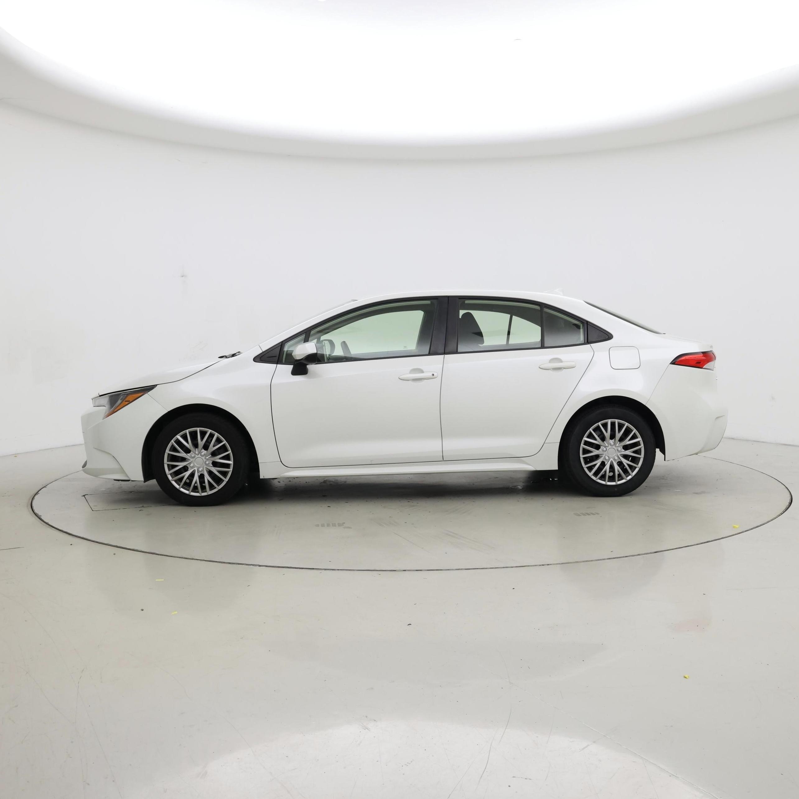 Thumbnail: 2020 Toyota Corolla - 3