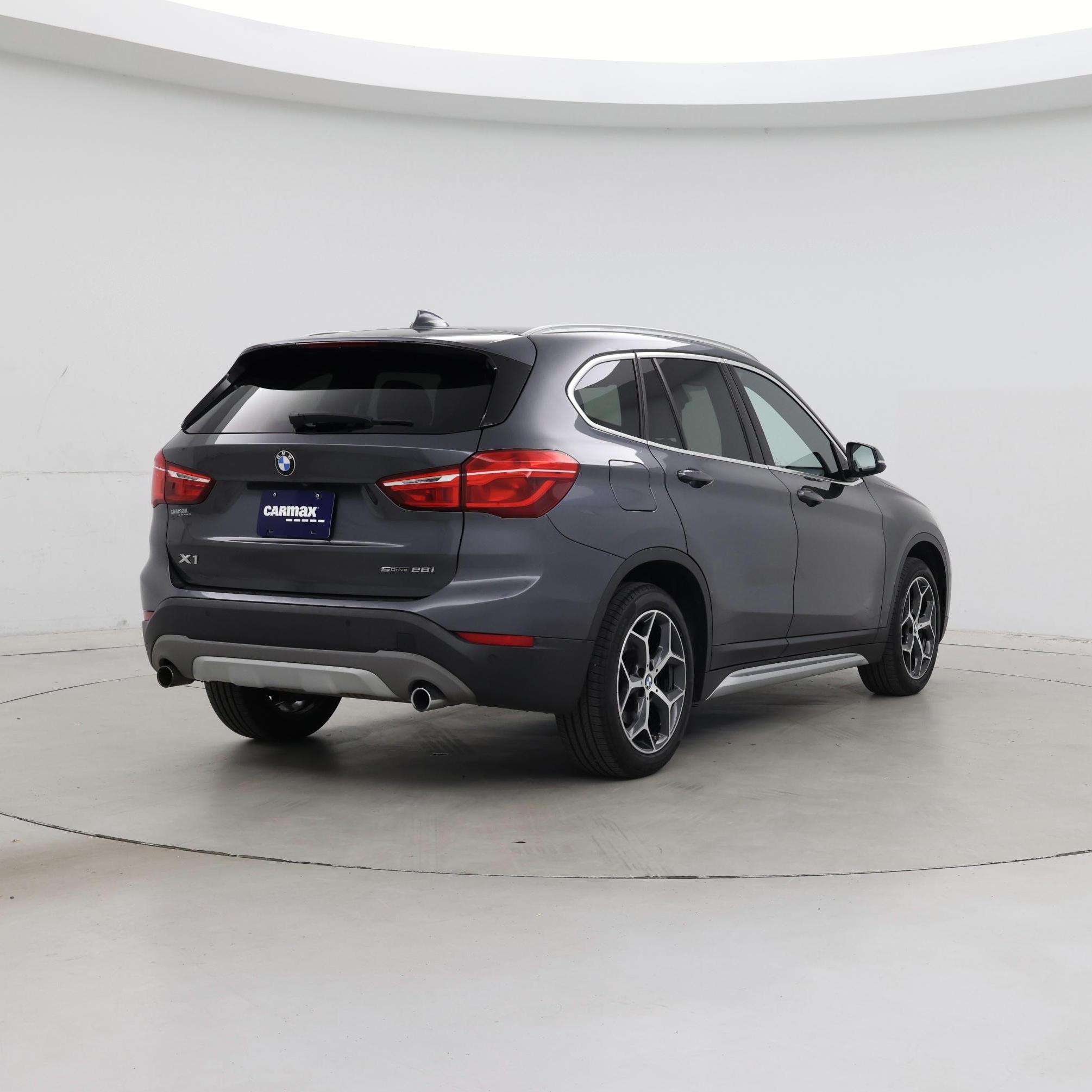 Thumbnail: 2019 BMW X1 - 8