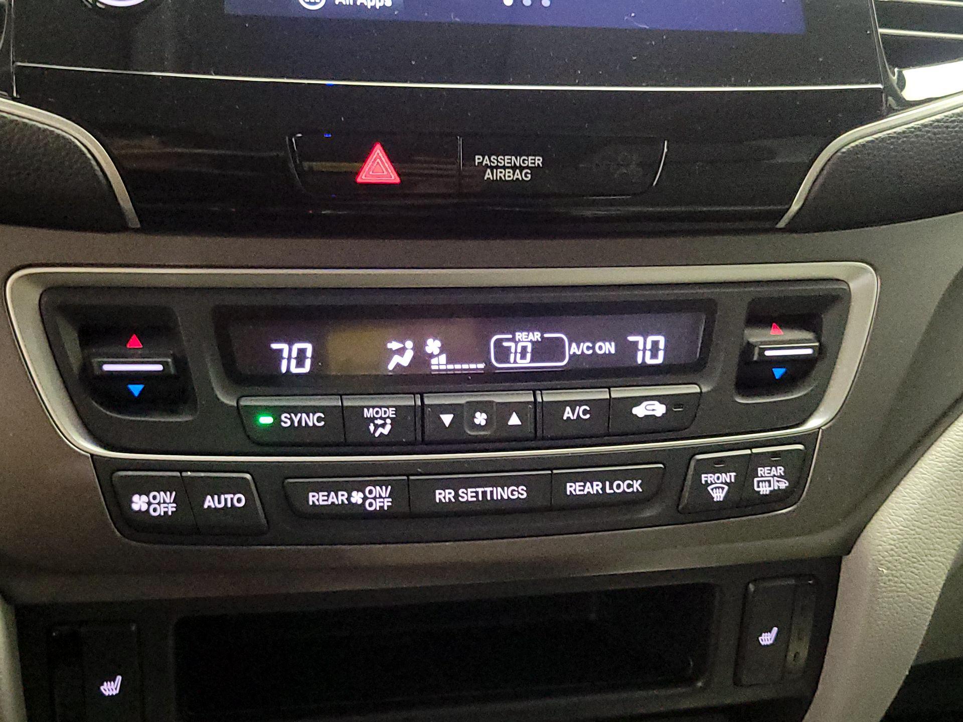 Thumbnail: 2021 Honda Pilot - 16