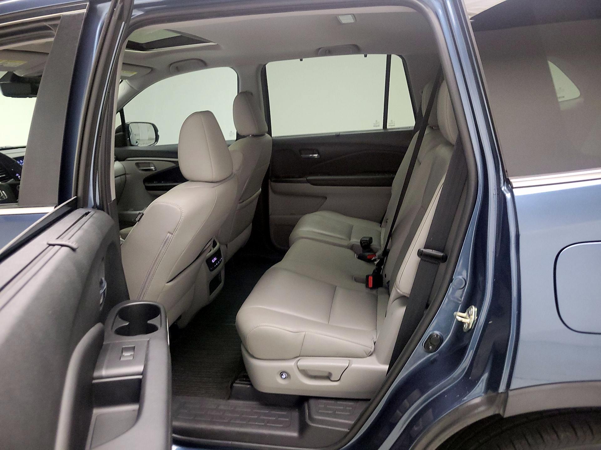 Thumbnail: 2021 Honda Pilot - 20