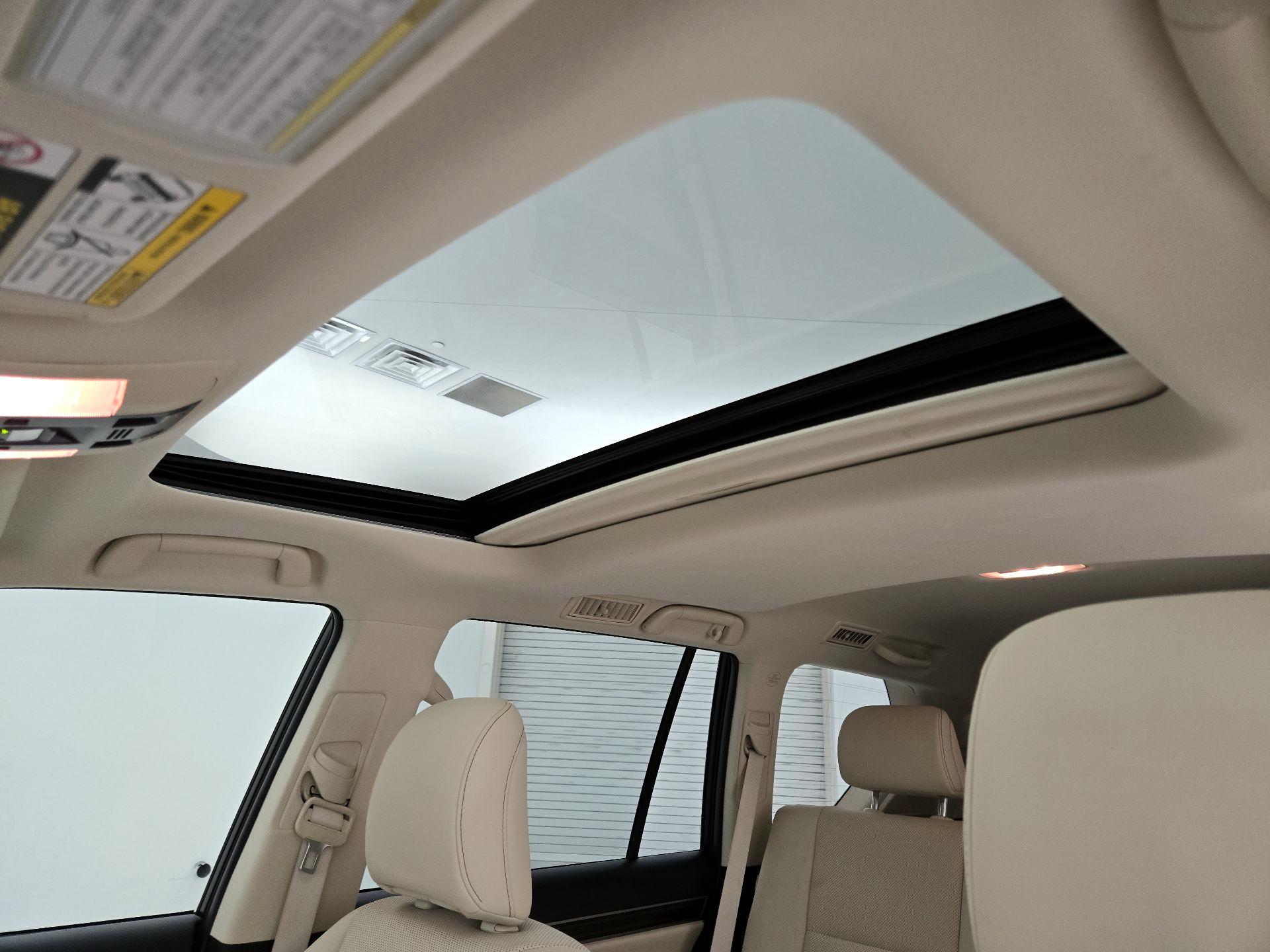 Thumbnail: 2023 Lexus GX - 20
