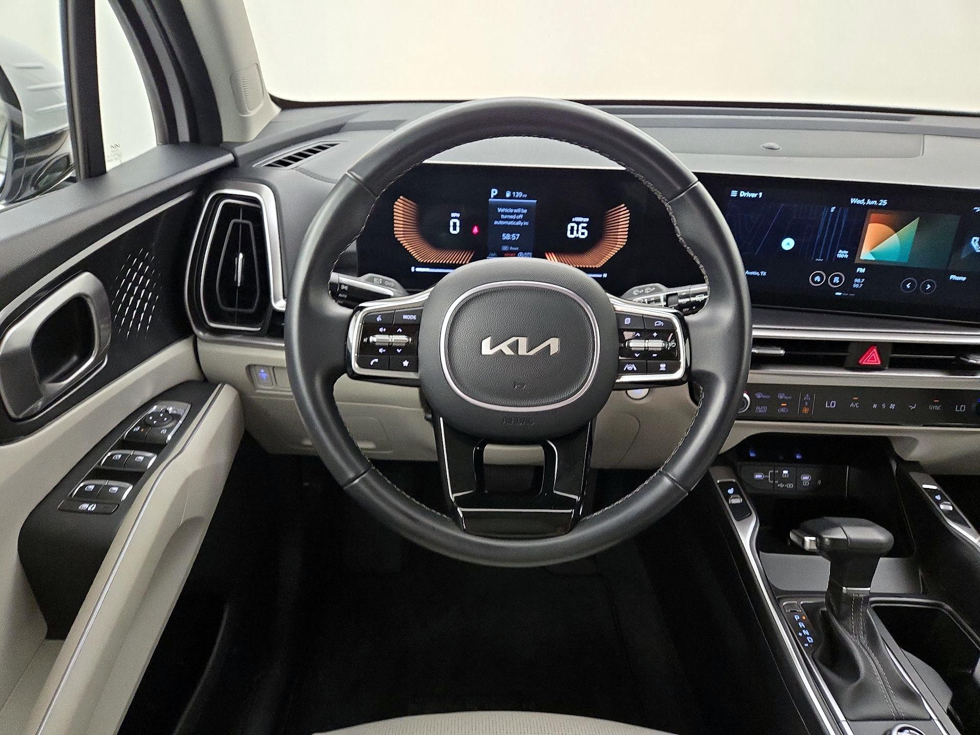 Thumbnail: 2024 Kia Sorento - 10