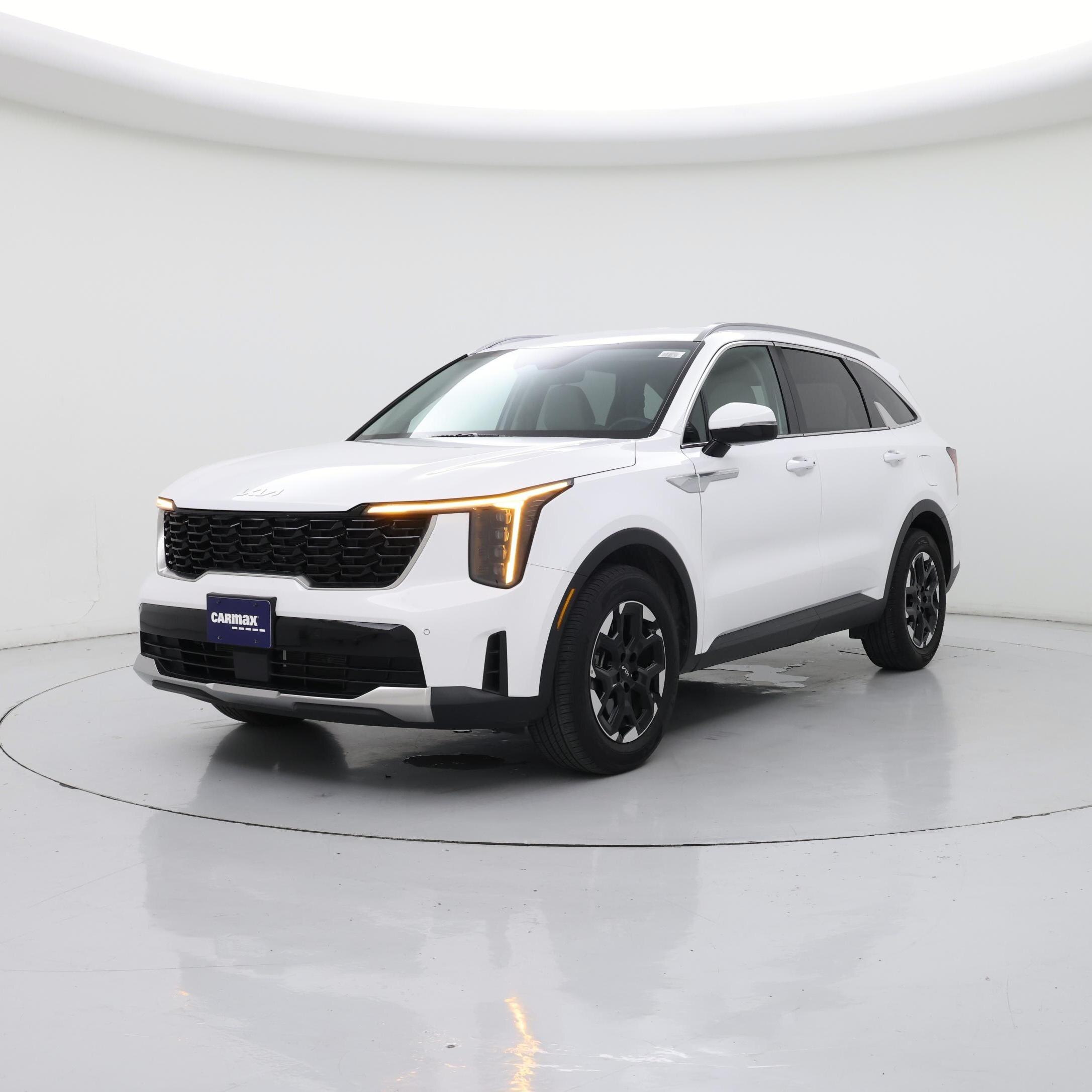 Thumbnail: 2024 Kia Sorento - 4