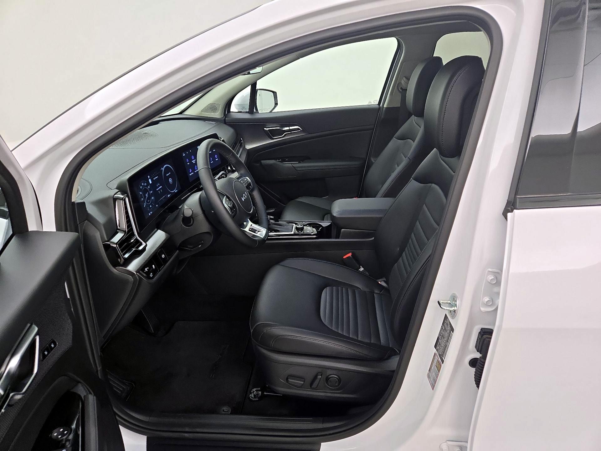 Thumbnail: 2025 Kia Sportage - 11