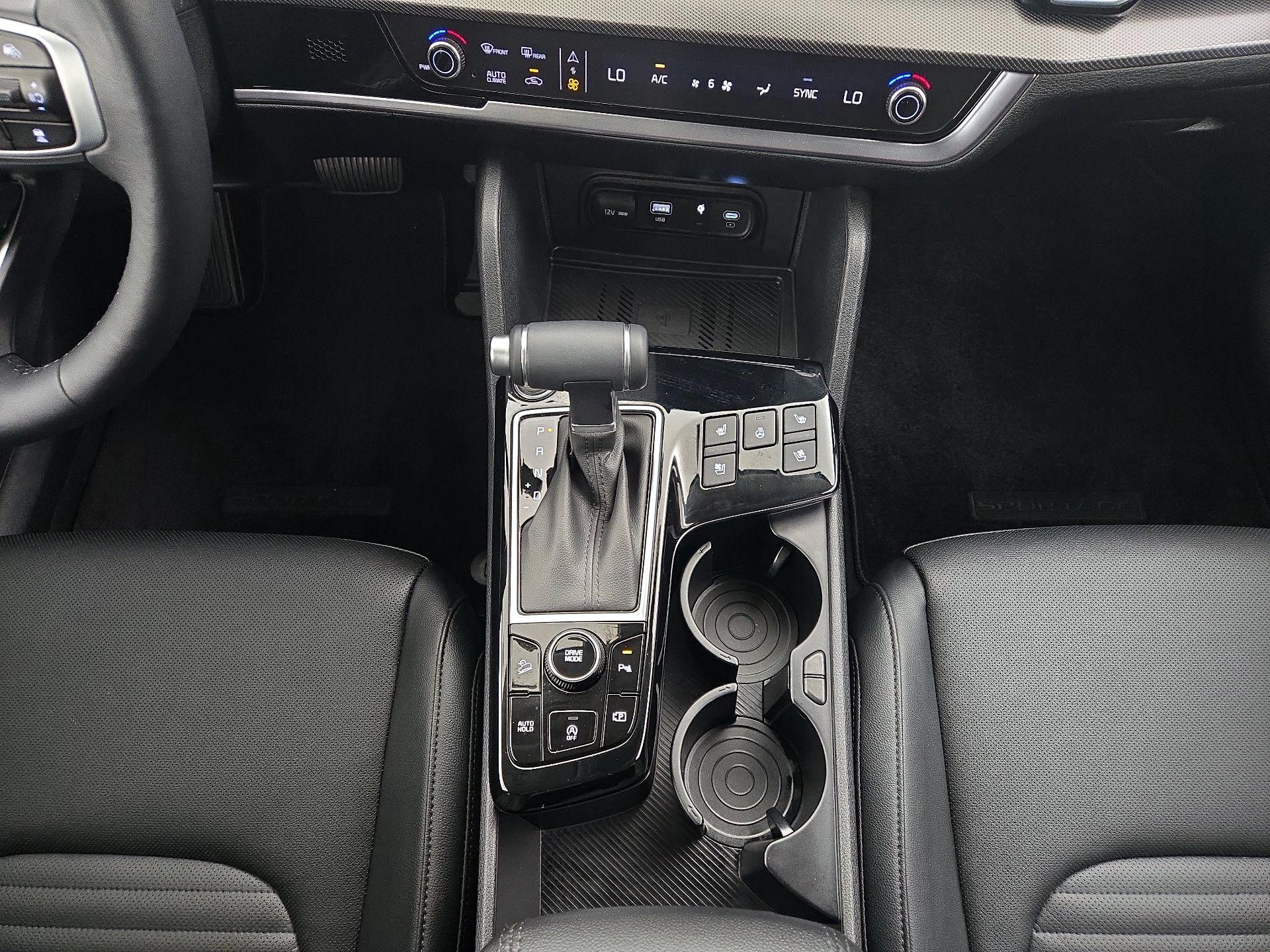 Thumbnail: 2025 Kia Sportage - 18