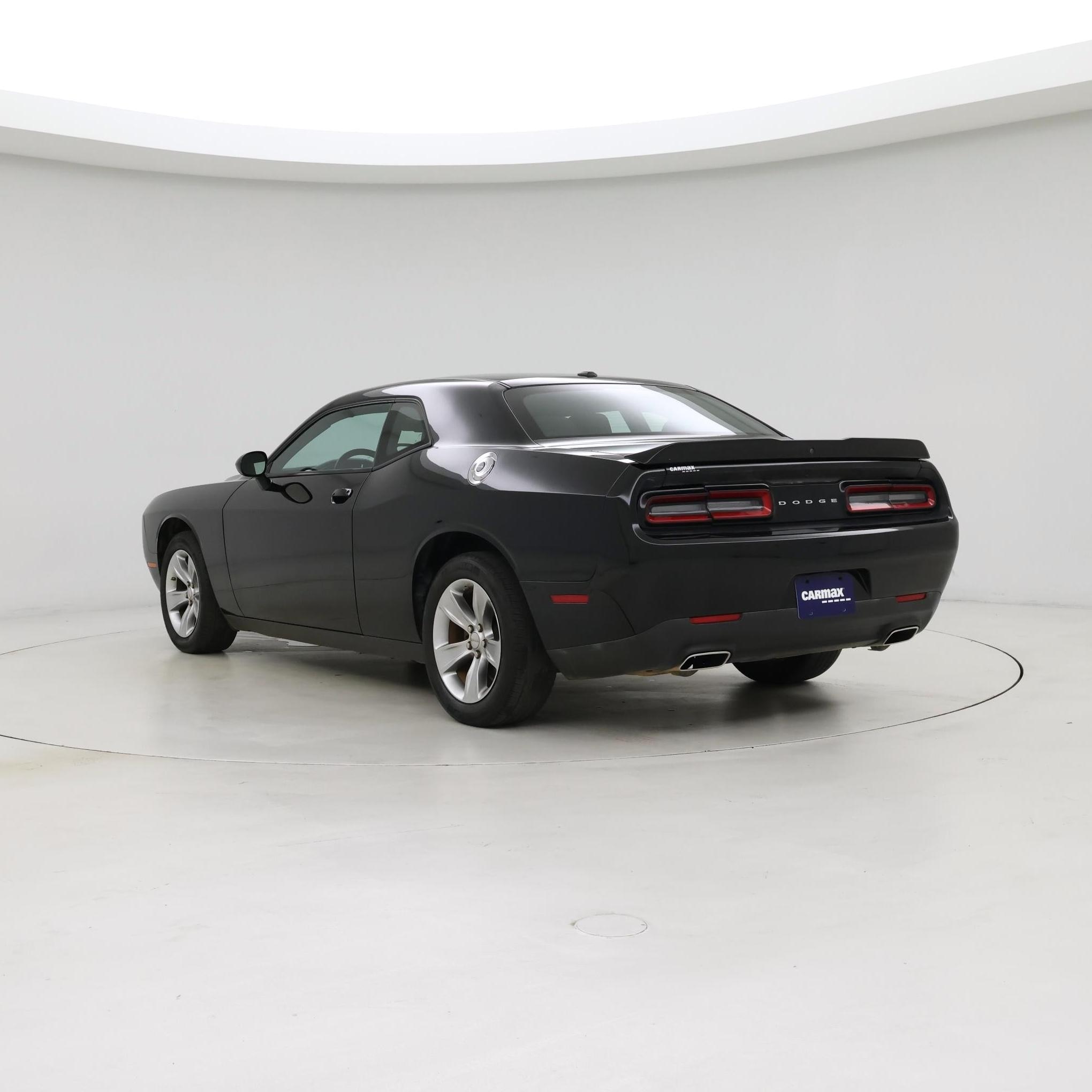 Thumbnail: 2022 Dodge Challenger - 2