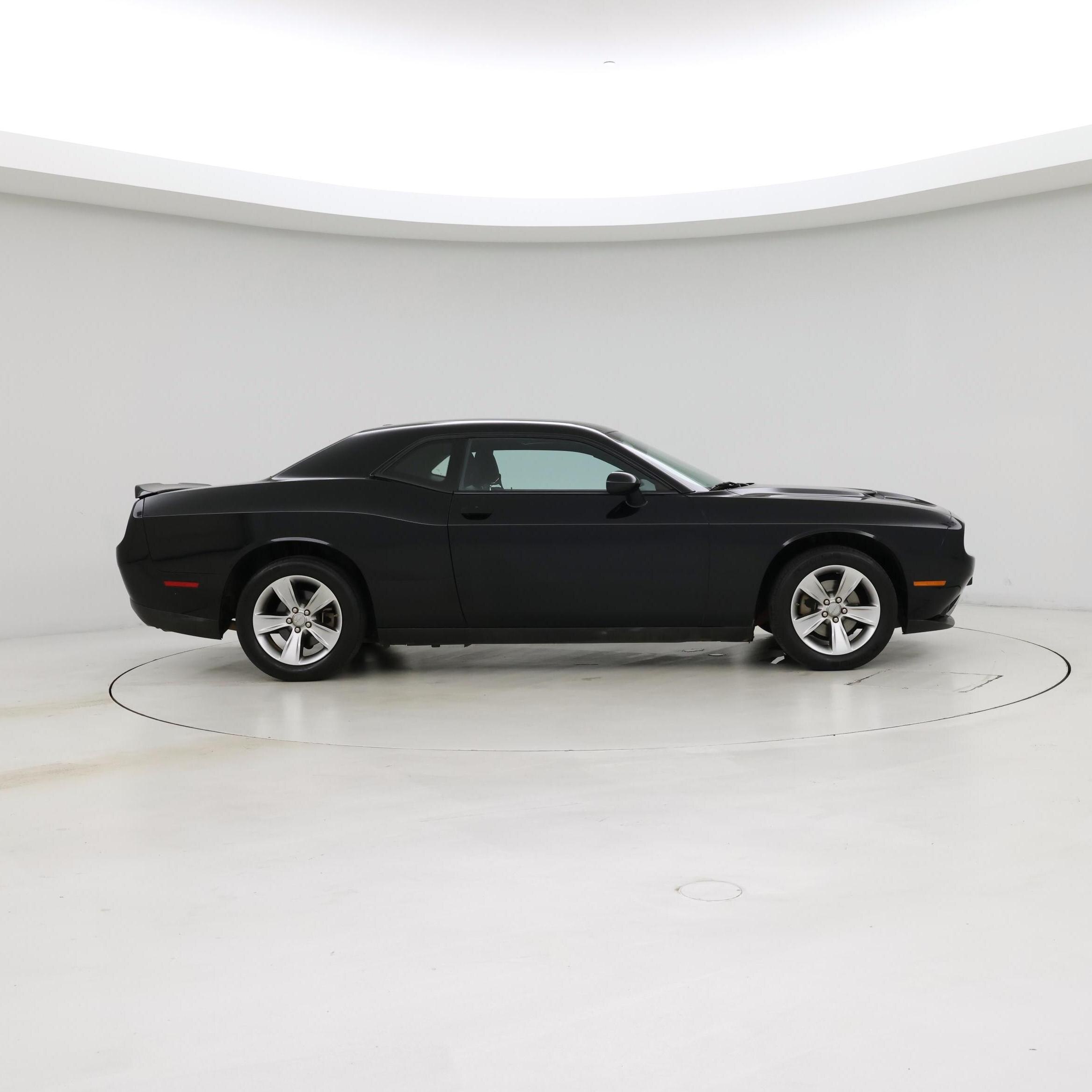 Thumbnail: 2022 Dodge Challenger - 7