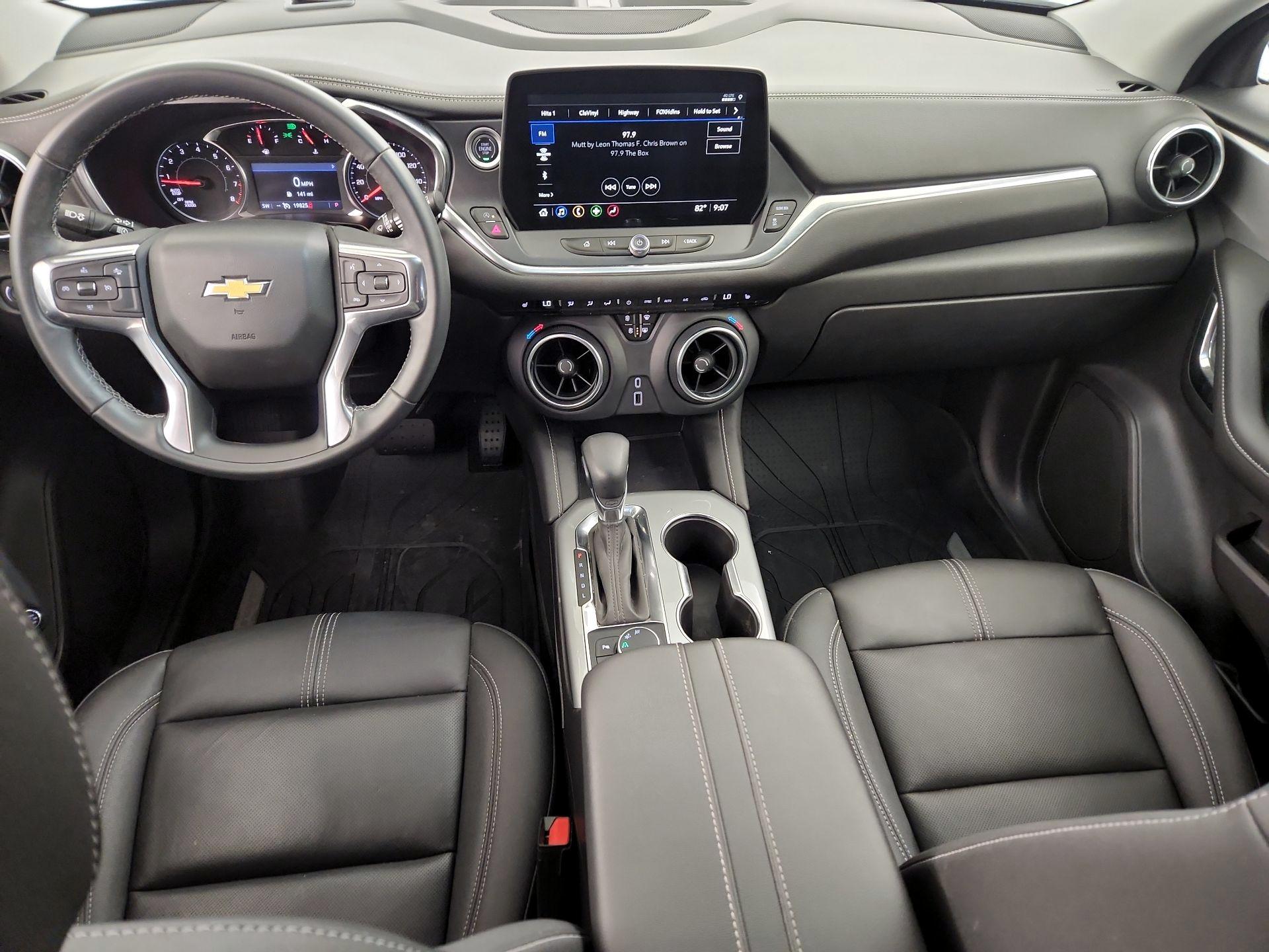 Thumbnail: 2023 Chevrolet Blazer - 9
