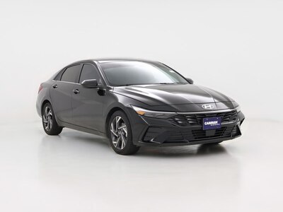 Black 2024 Hyundai Elantra SEL