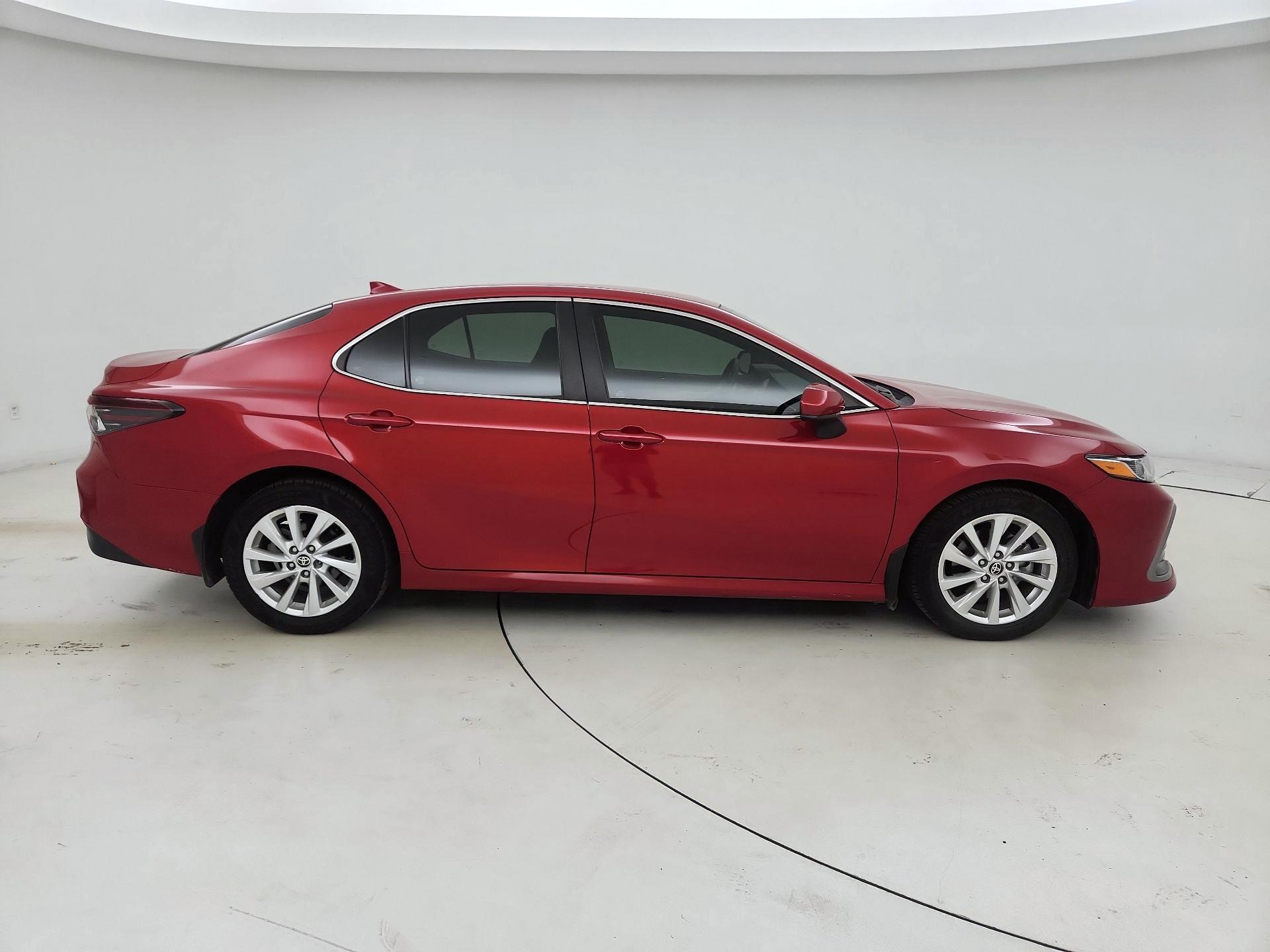 Thumbnail: 2023 Toyota Camry - 4