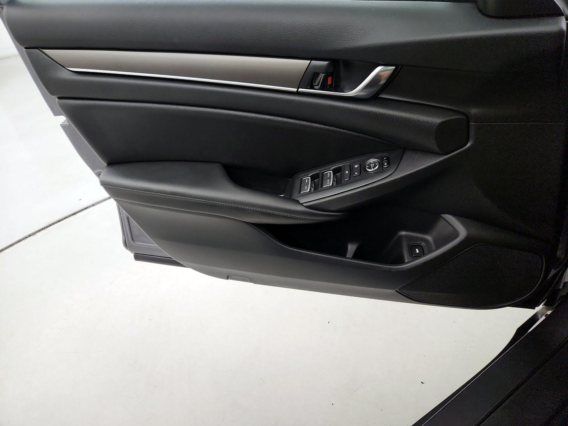 Thumbnail: 2021 Honda Accord - 12