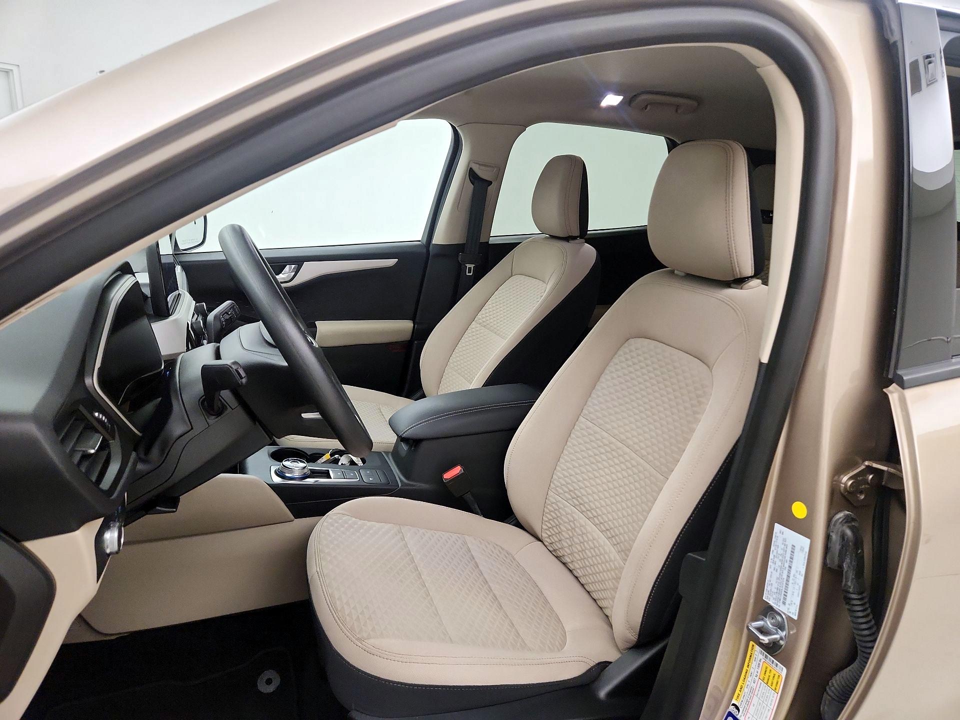 Thumbnail: 2020 Ford Escape - 11