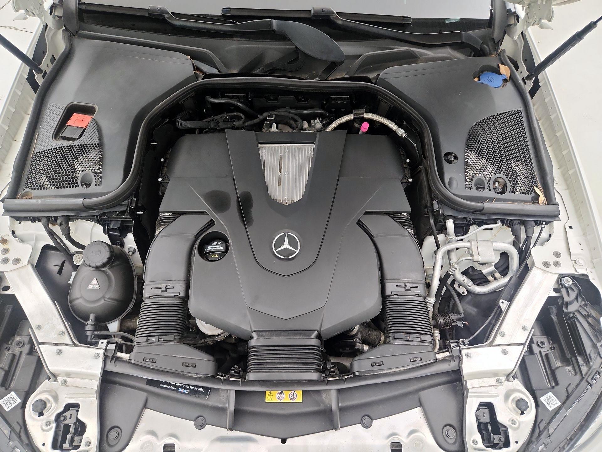 Thumbnail: 2019 Mercedes-Benz E-Class - 20