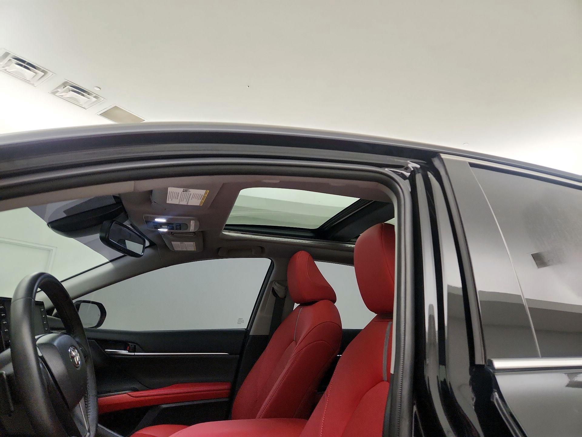 Thumbnail: 2023 Toyota Camry - 19