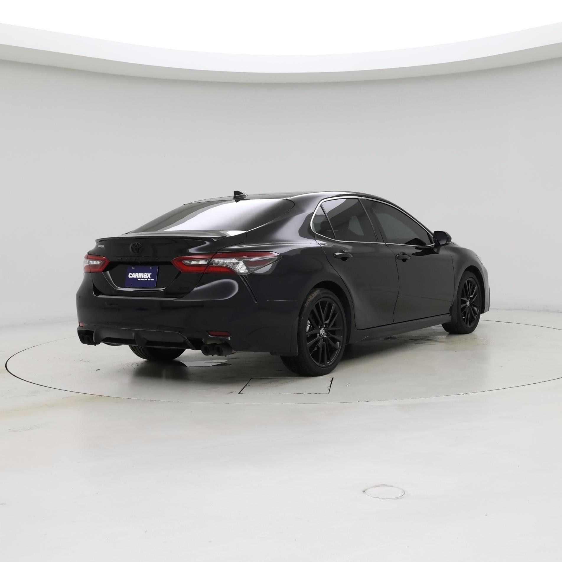 Thumbnail: 2023 Toyota Camry - 8