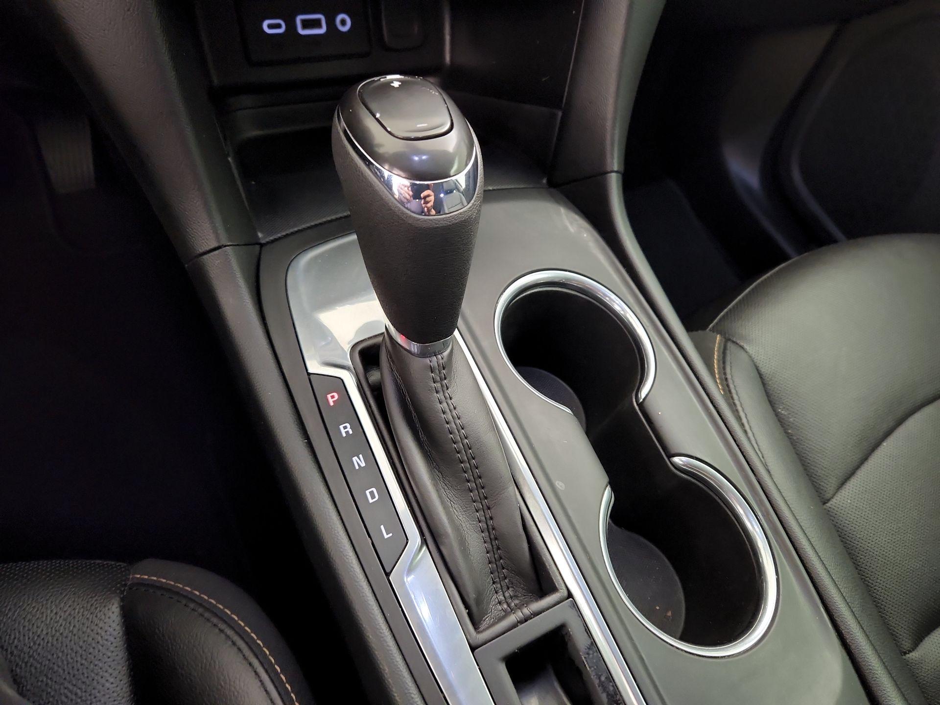Thumbnail: 2020 Chevrolet Equinox - 17