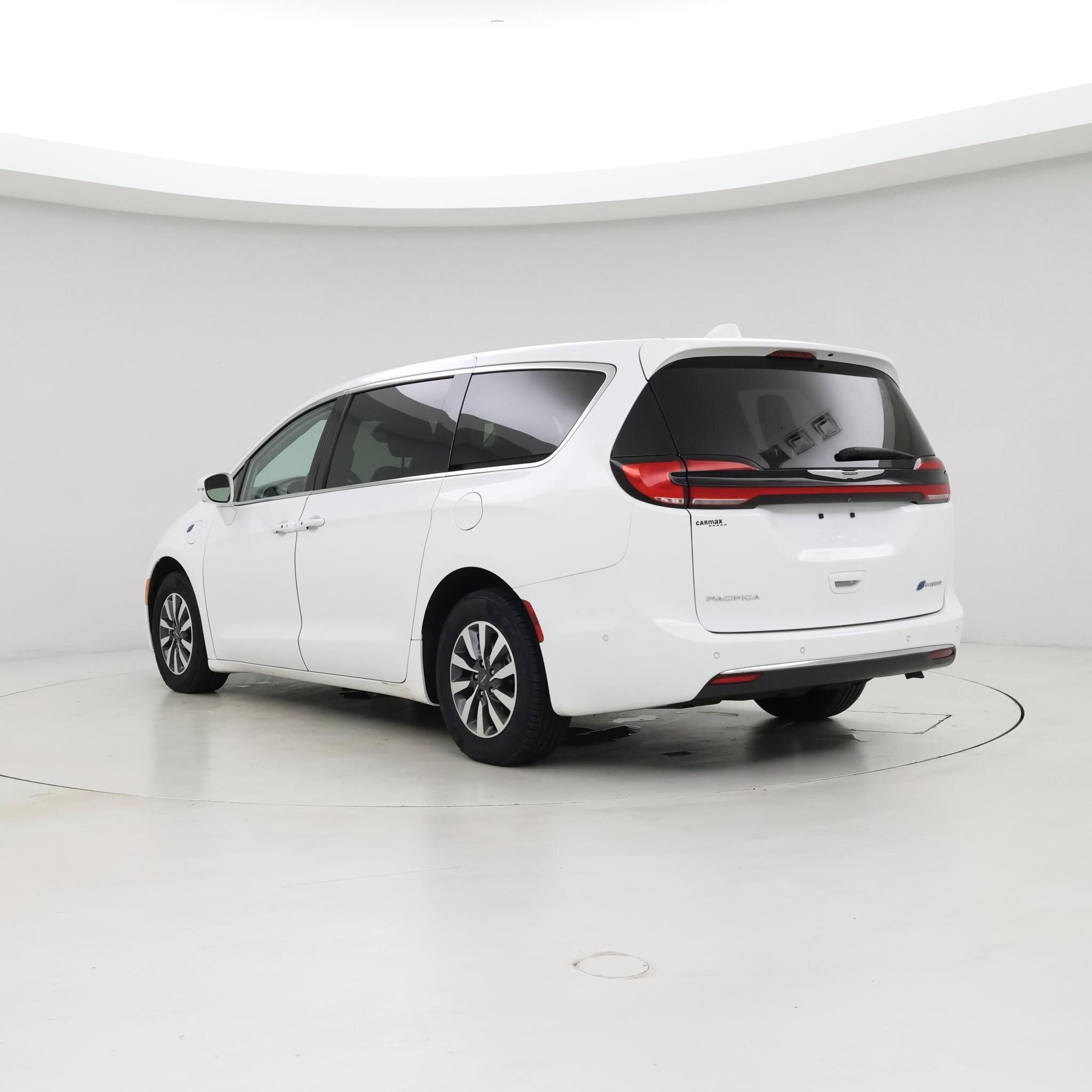 Thumbnail: 2022 Chrysler Pacifica - 2