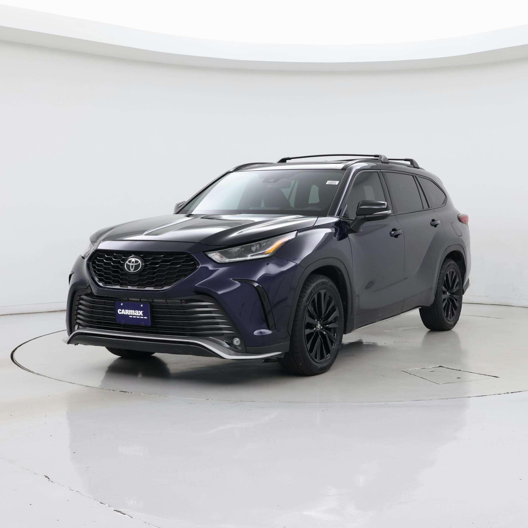 Thumbnail: 2023 Toyota Highlander - 4