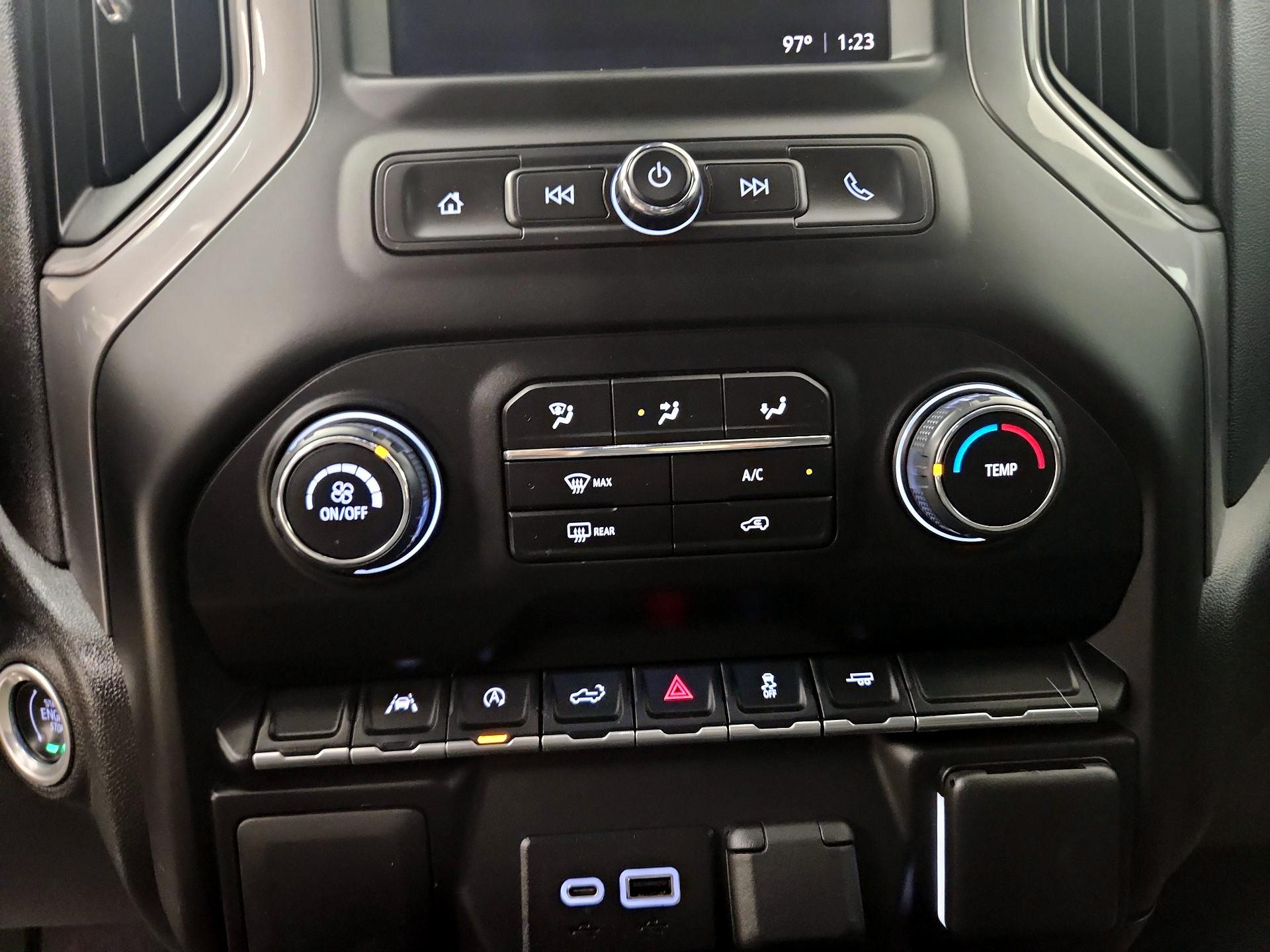 Thumbnail: 2022 Chevrolet Silverado 1500 - 16