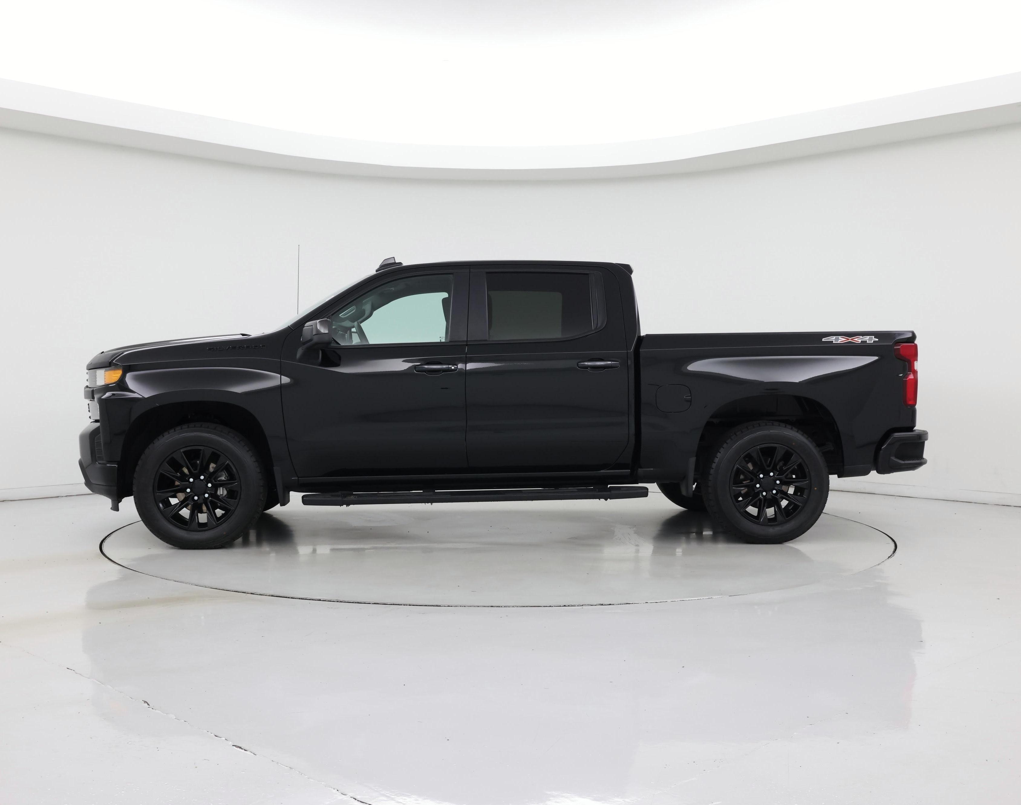 Thumbnail: 2021 Chevrolet Silverado 1500 - 3
