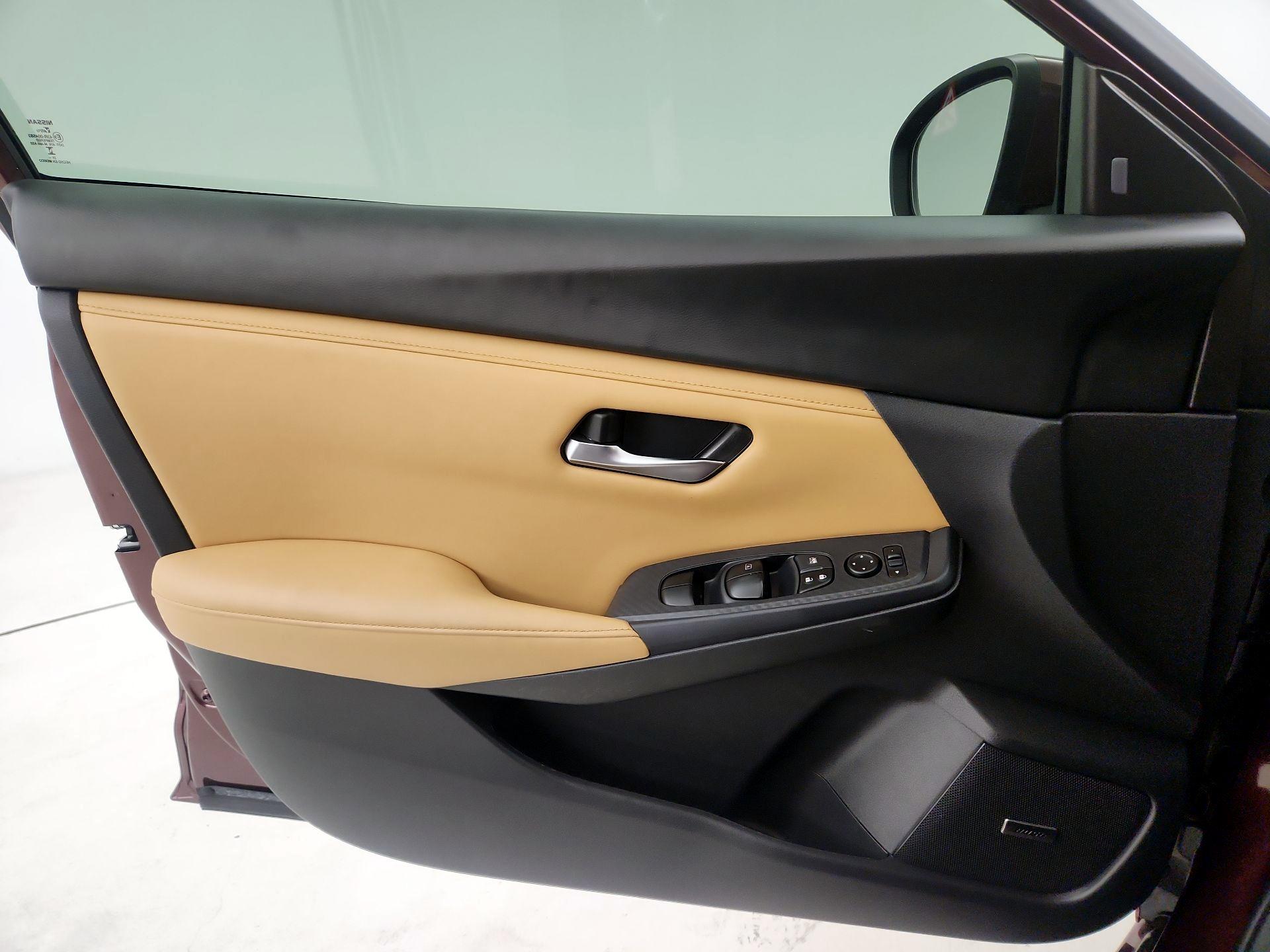 Thumbnail: 2024 Nissan Sentra - 12