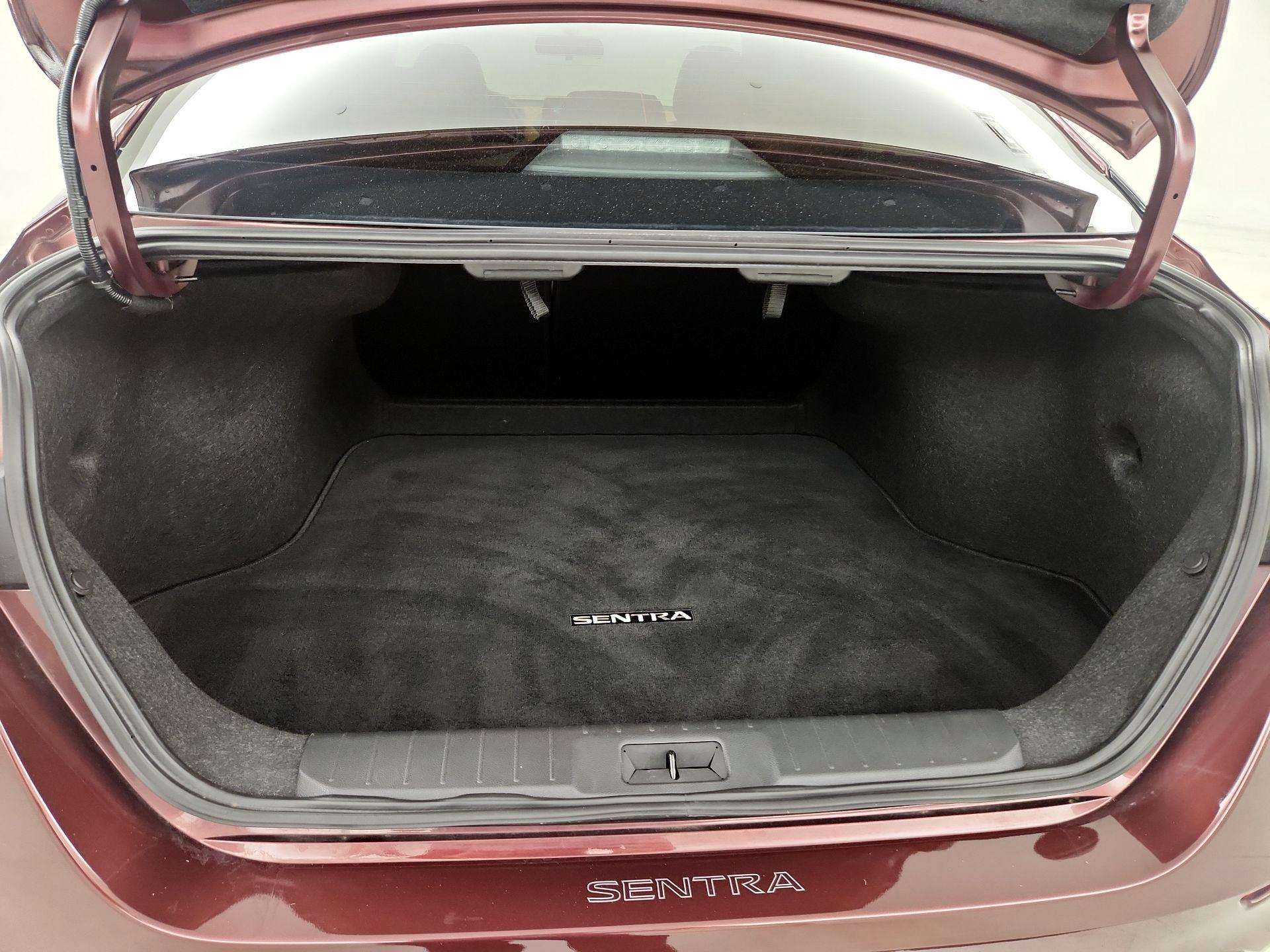 Thumbnail: 2024 Nissan Sentra - 20