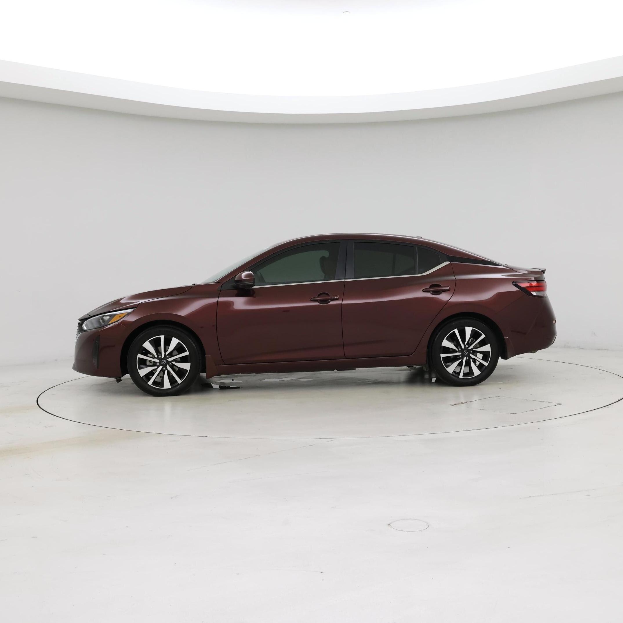 Thumbnail: 2024 Nissan Sentra - 3