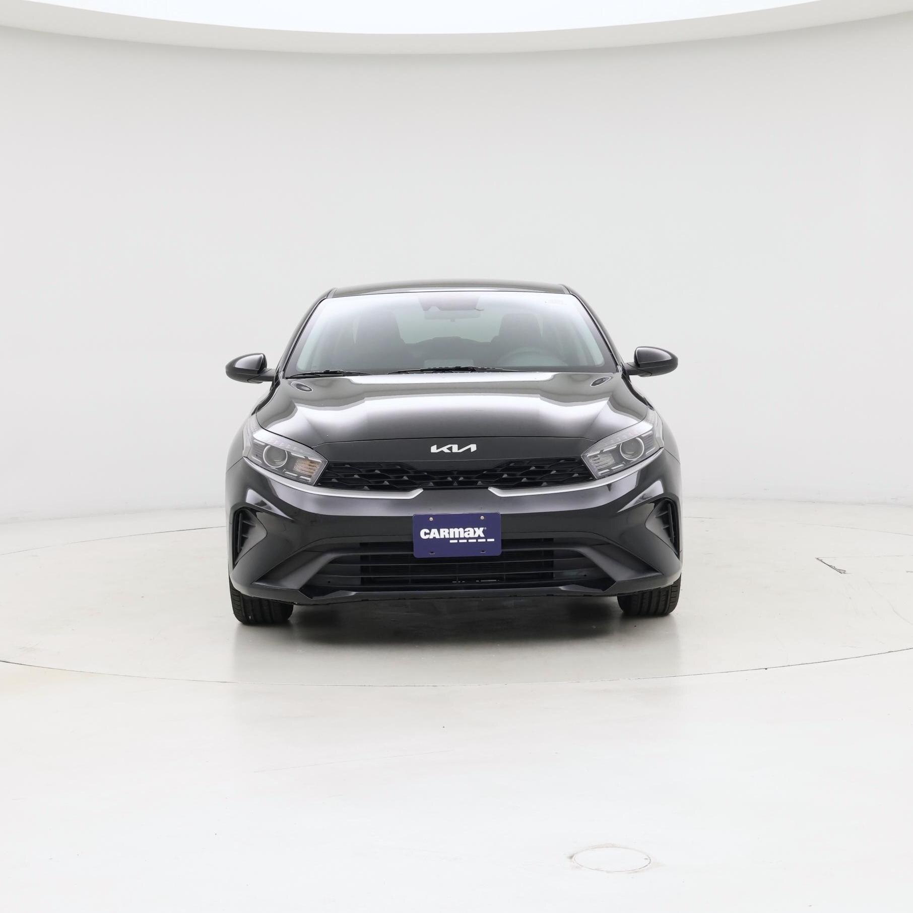 Thumbnail: 2023 Kia Forte - 5